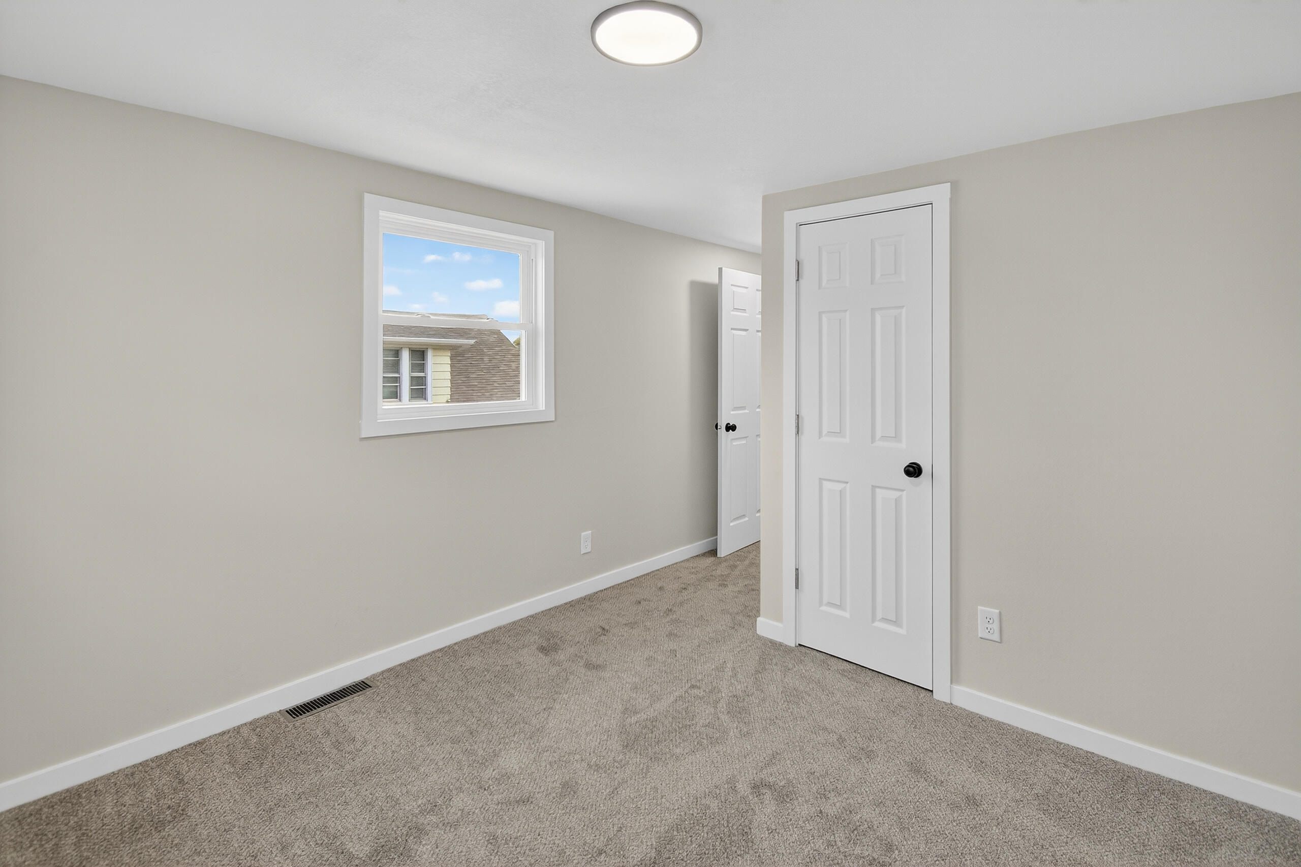 1436 Willmor St, Racine