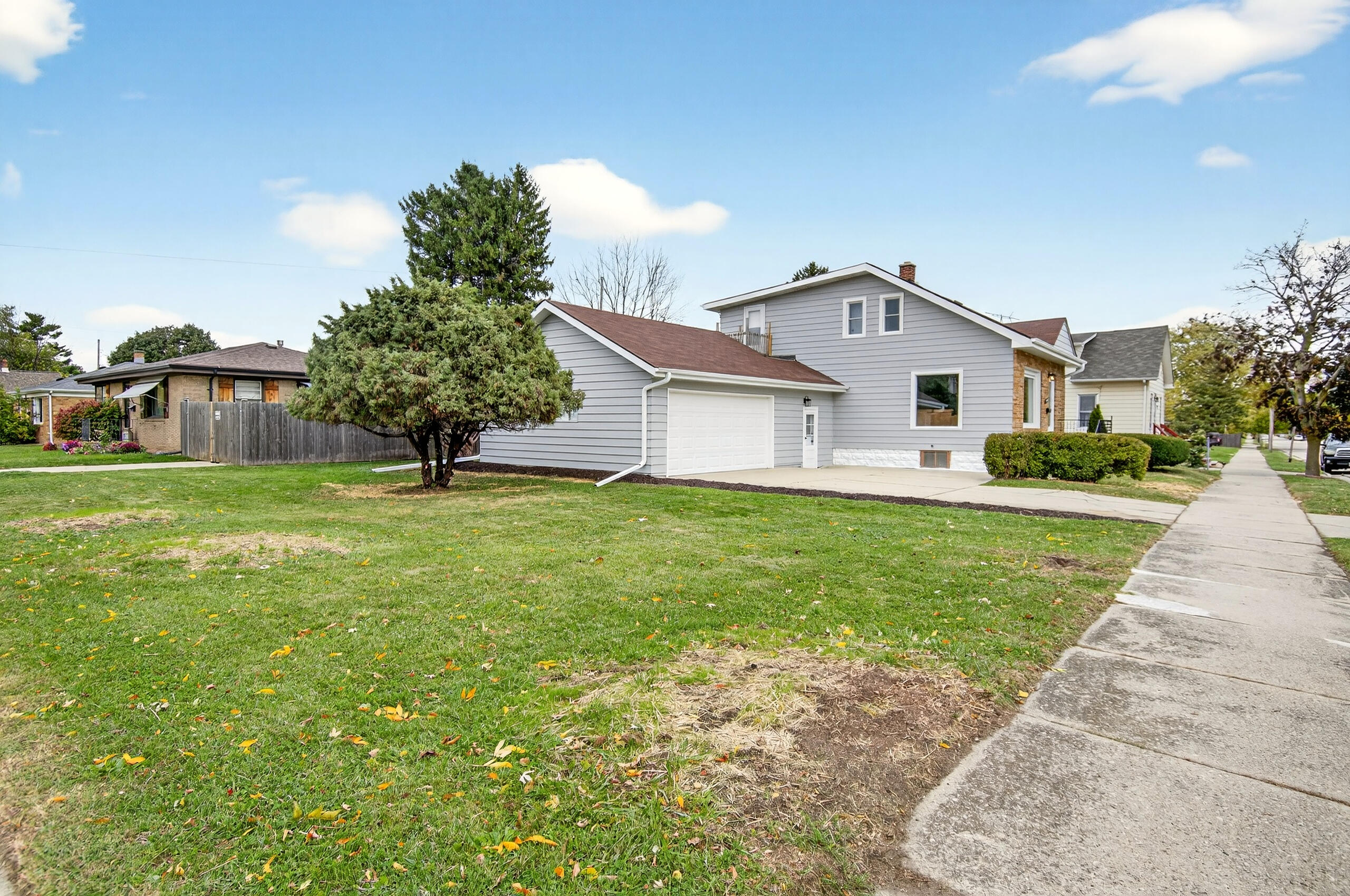 1436 Willmor St, Racine
