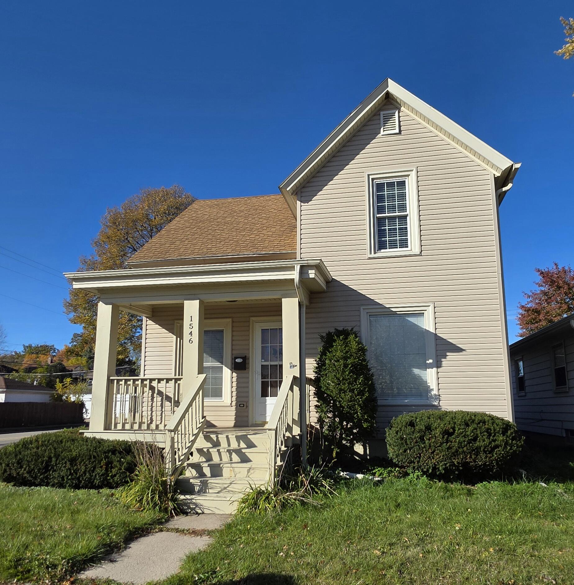 1546 Hayes Ave, Racine