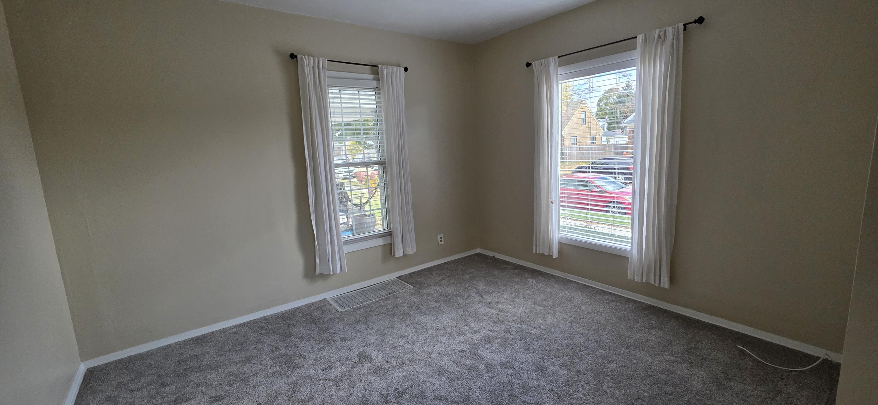 1546 Hayes Ave, Racine