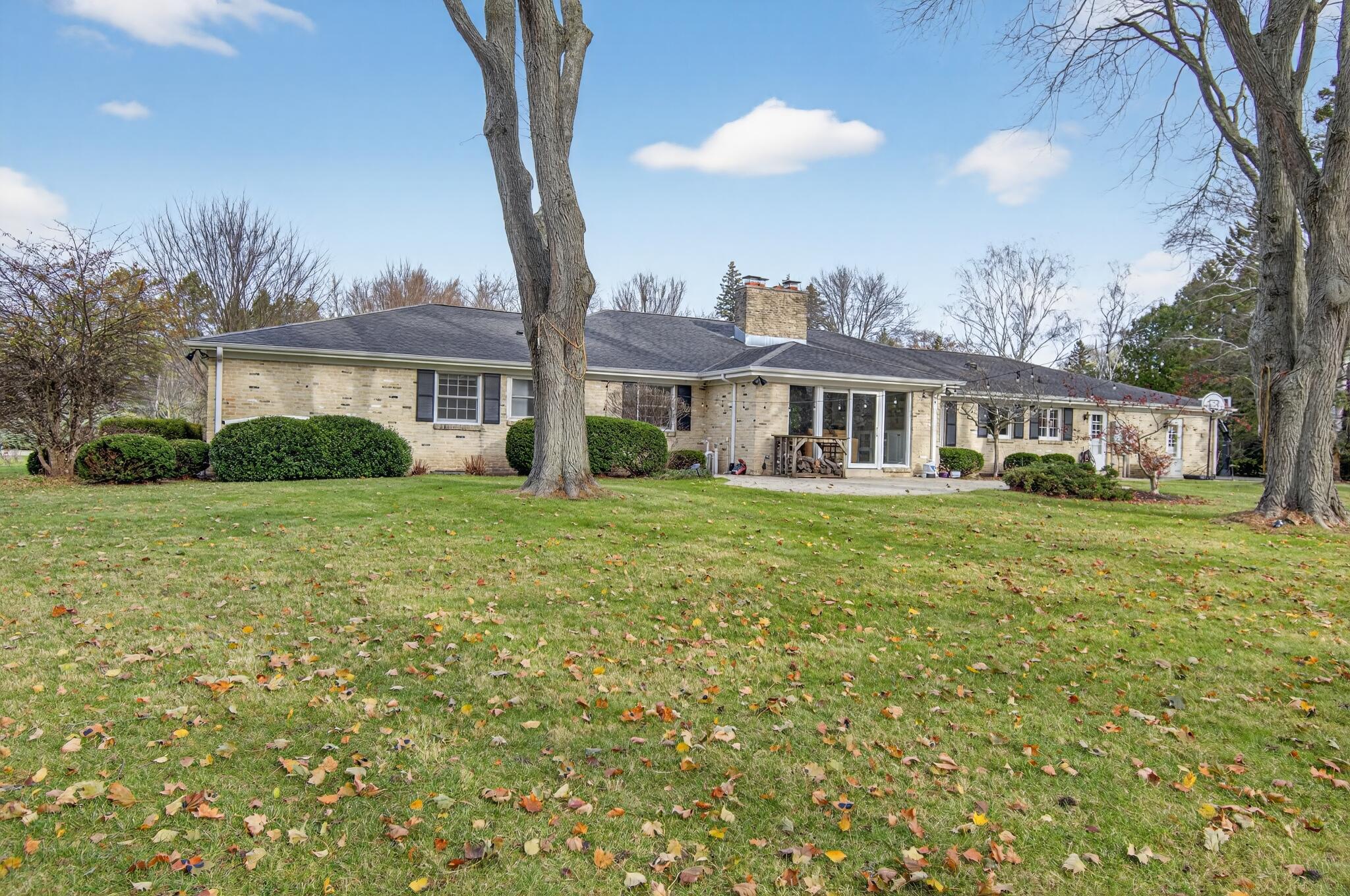5340 Wind Point Rd, Wind Point