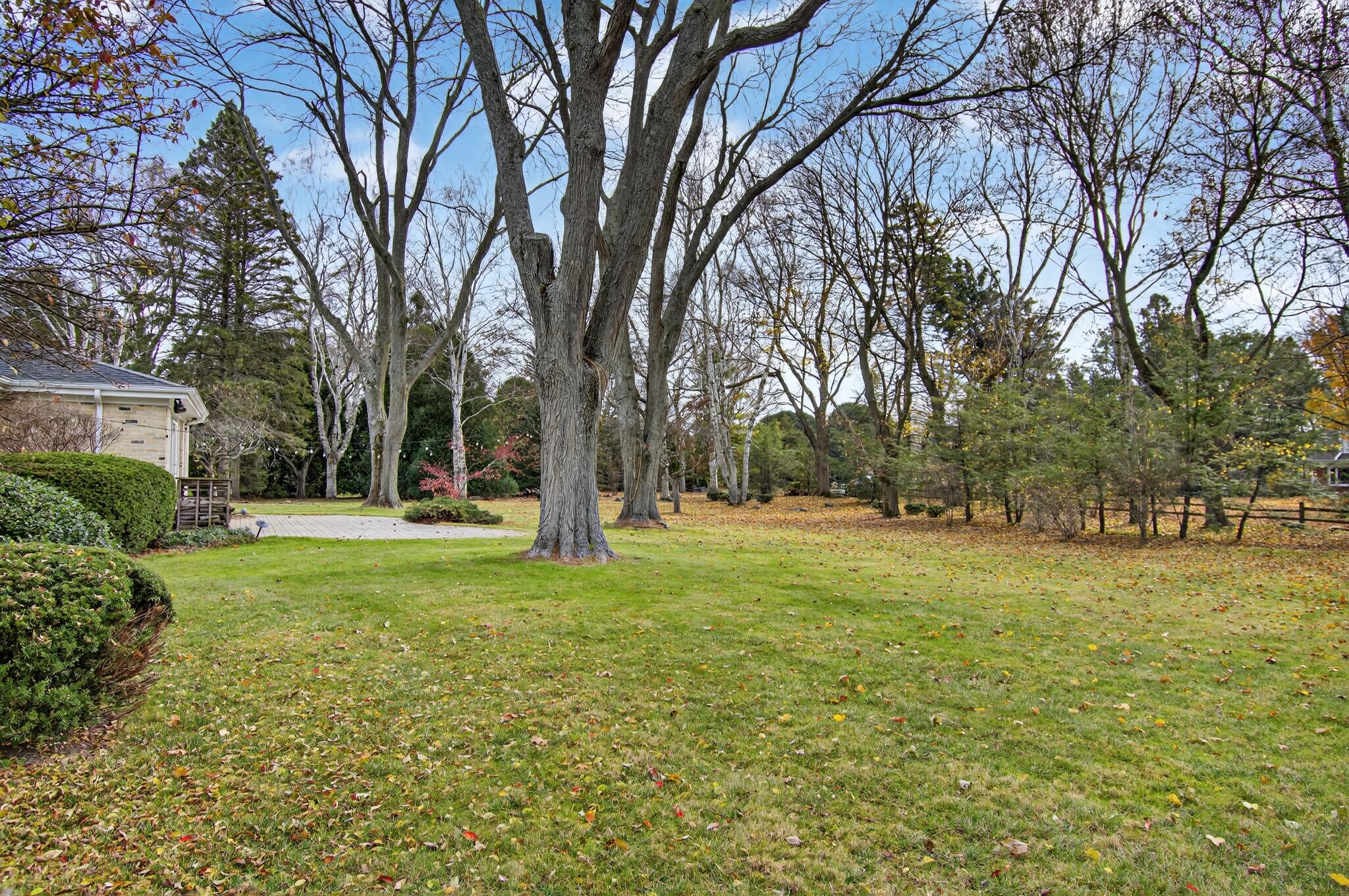 5340 Wind Point Rd, Wind Point