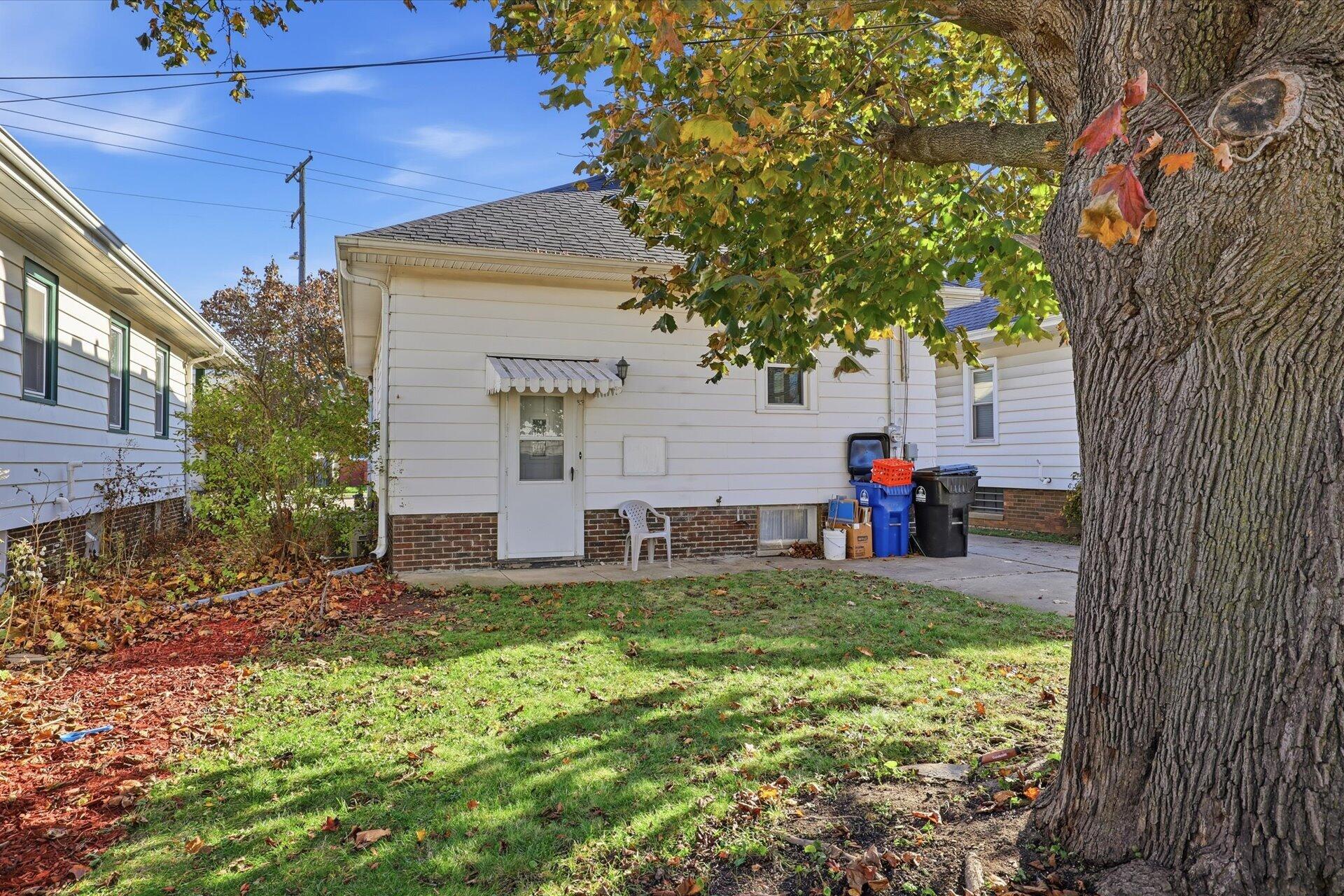 2816 Douglas Ave, Racine