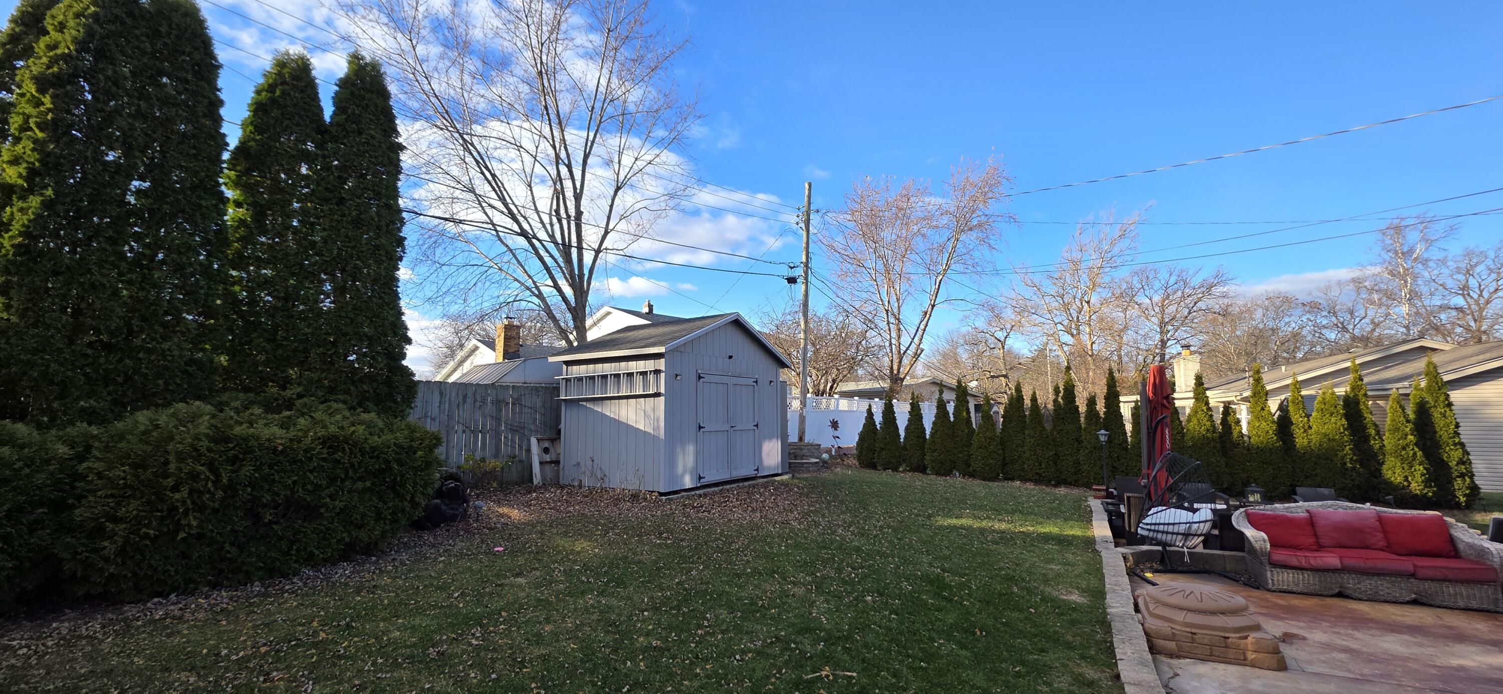1424 Hickory Way, Racine