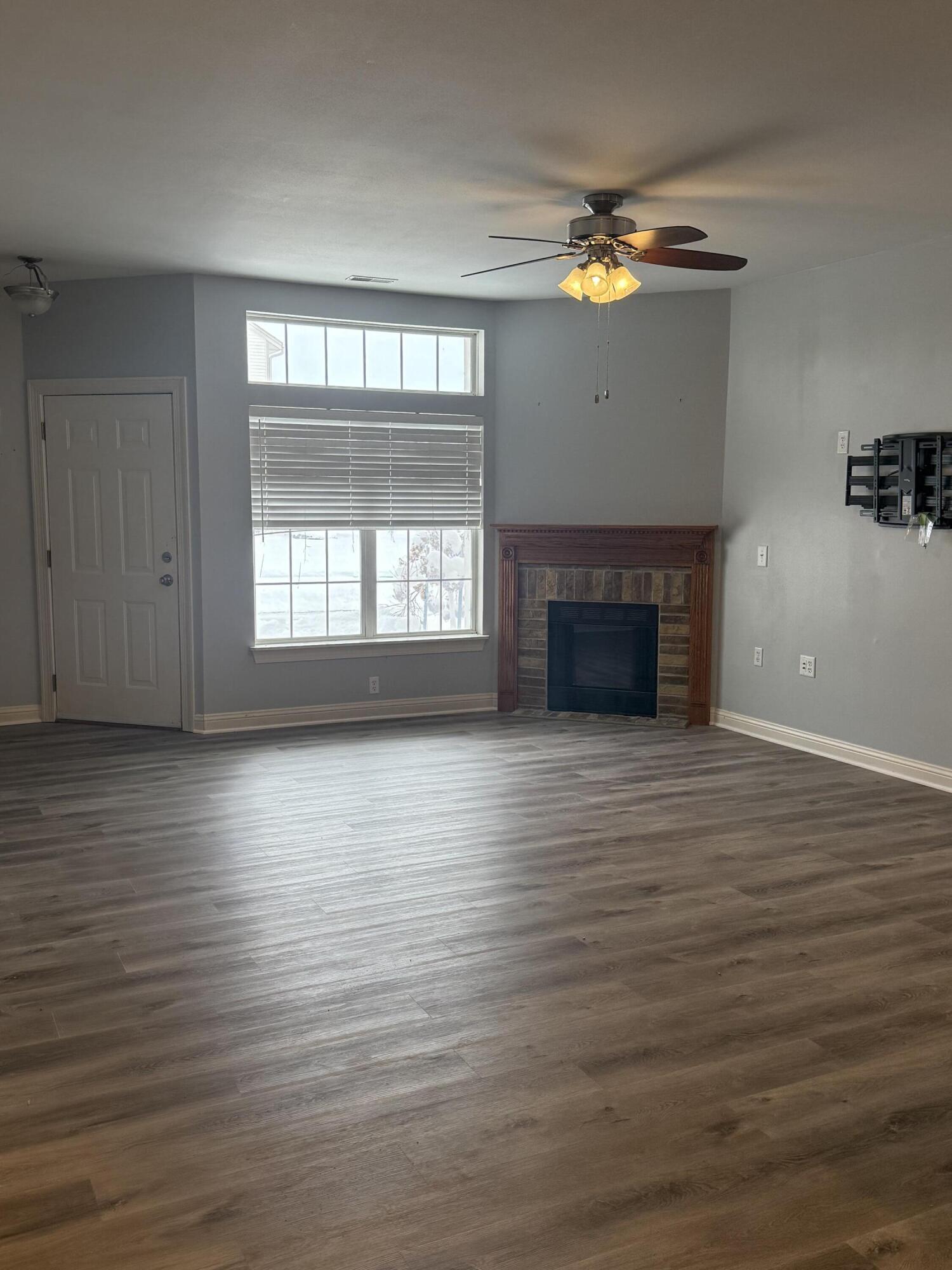 1134 Hastings Ct, 101, Mount Pleasant