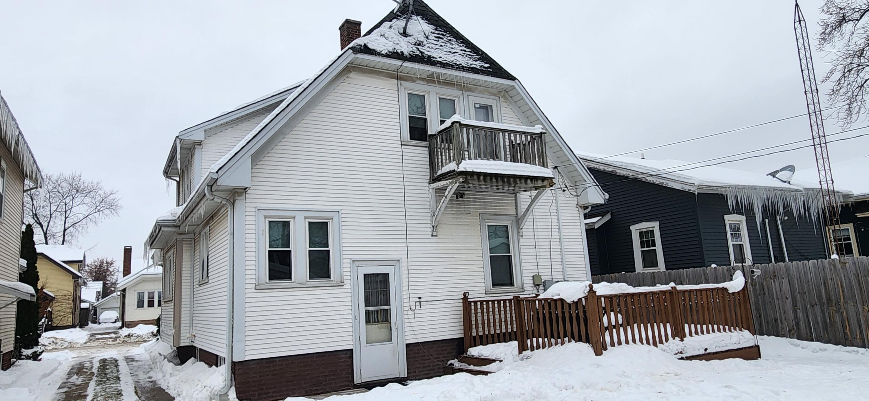 1235 Cleveland Ave, Racine
