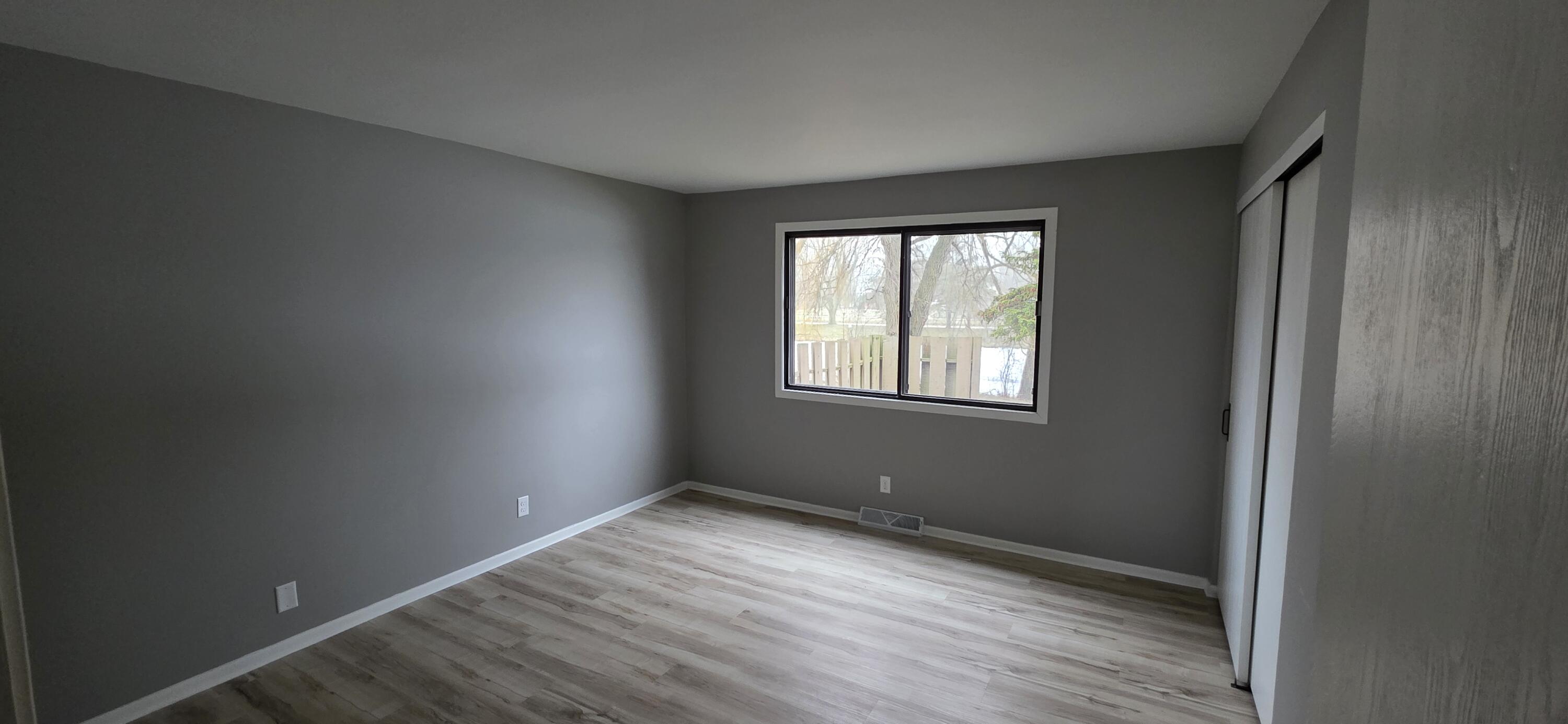 5749 Cambridge Cir, 2, Mount Pleasant
