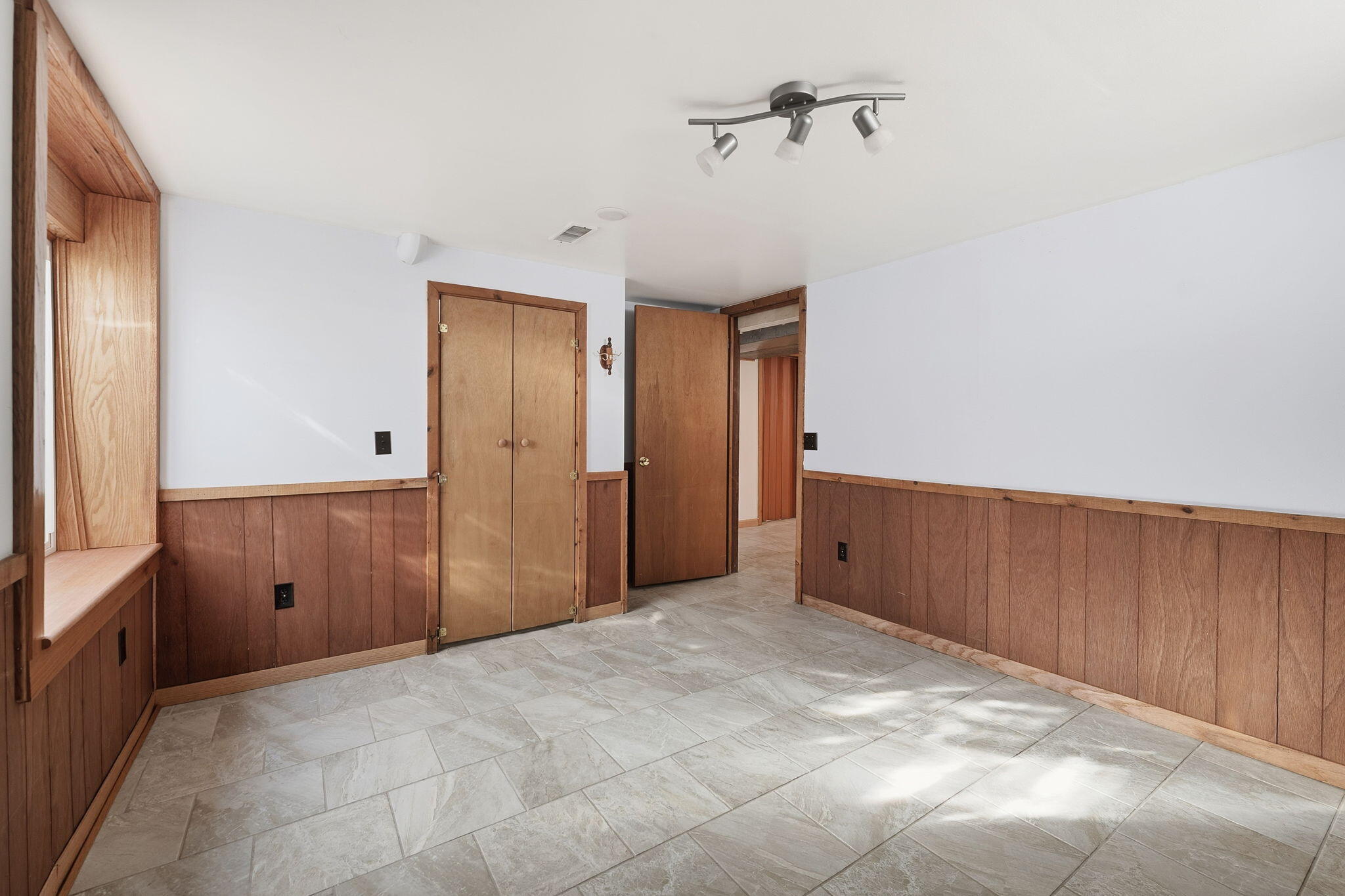 1239 Walton Ave, Racine