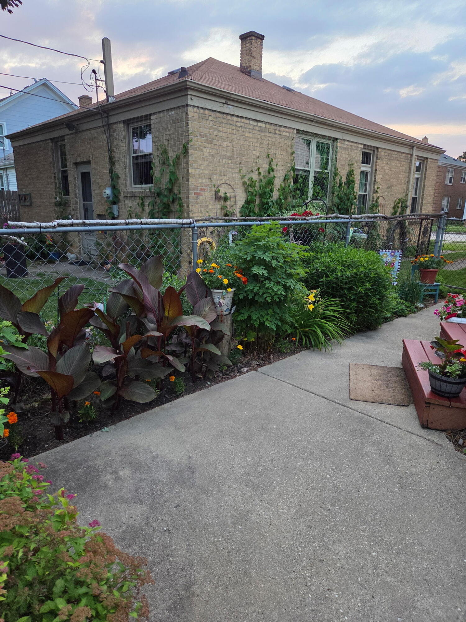 1239 Walton Ave, Racine