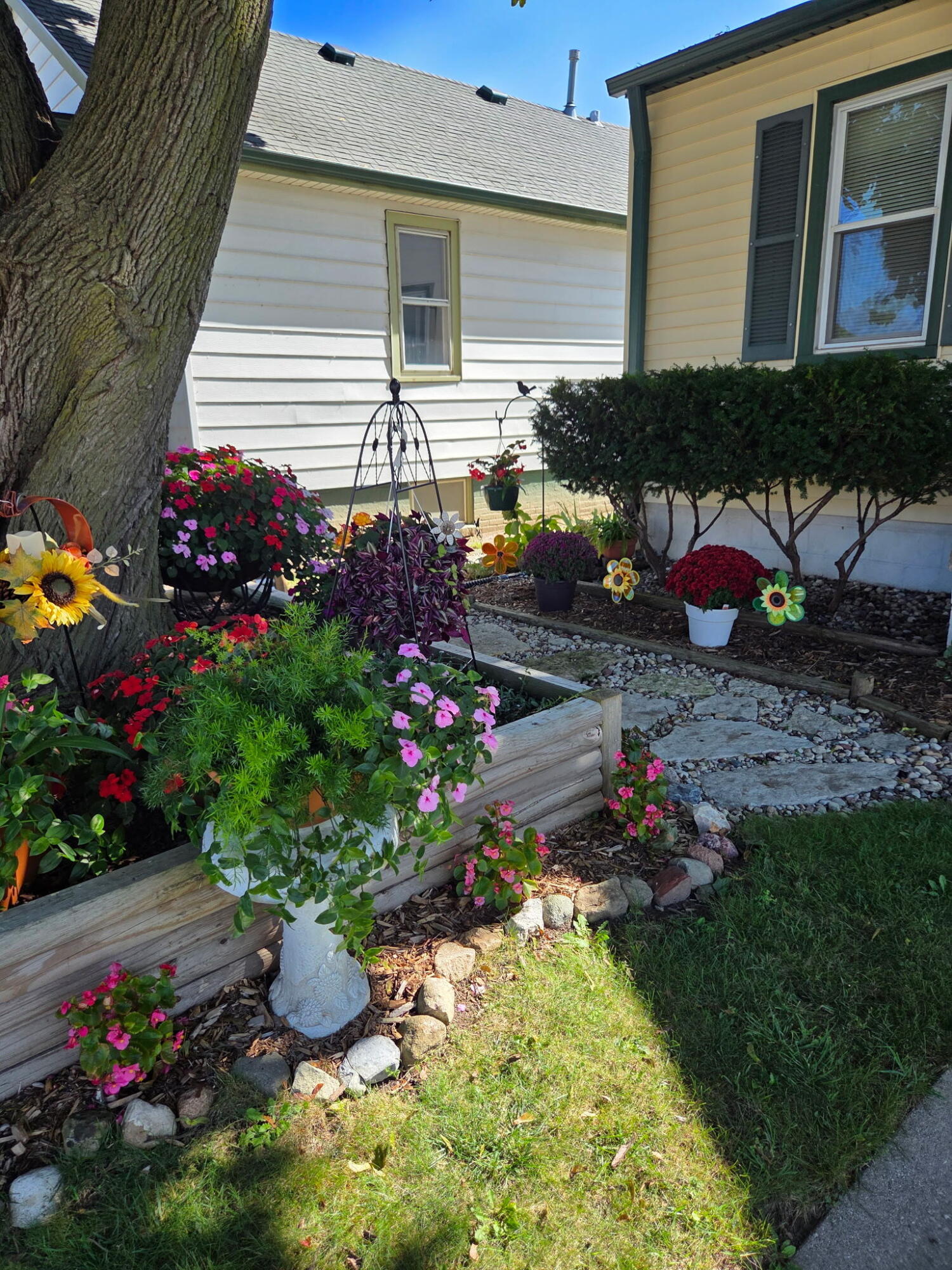 1239 Walton Ave, Racine