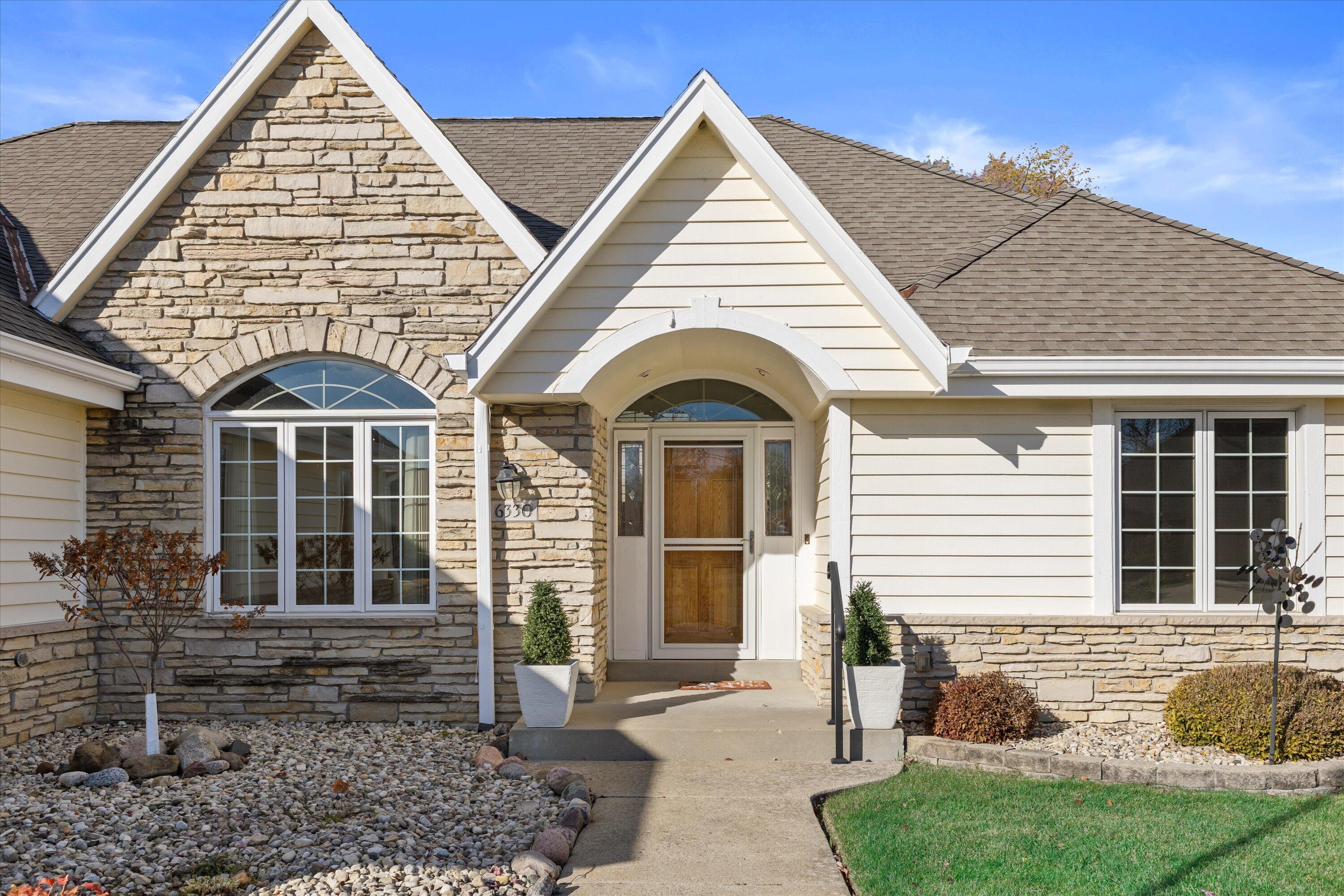 6330 Ptarmigan Rd, Mount Pleasant