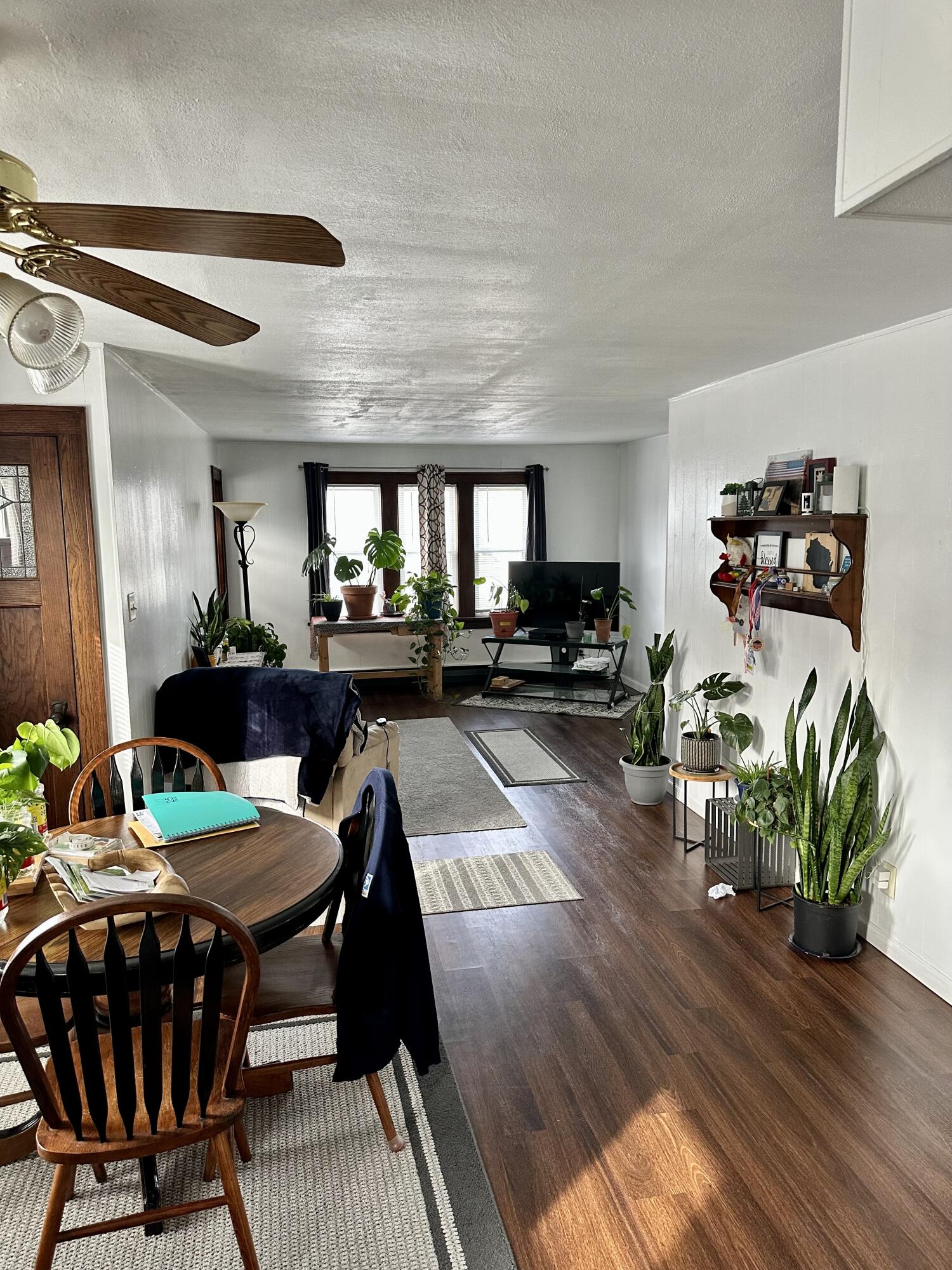 2605 S Chicago Ave, South Milwaukee