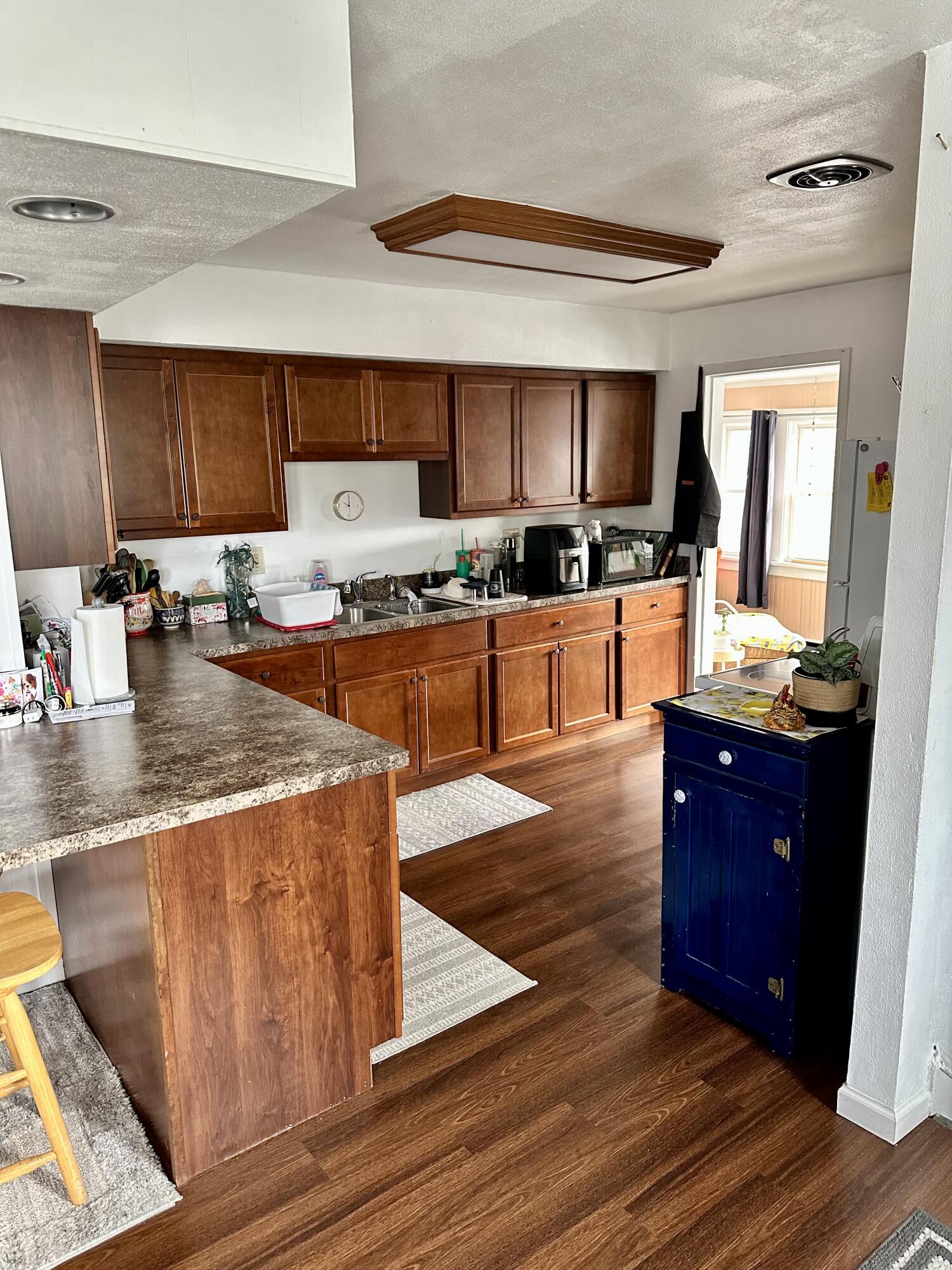 2605 S Chicago Ave, South Milwaukee