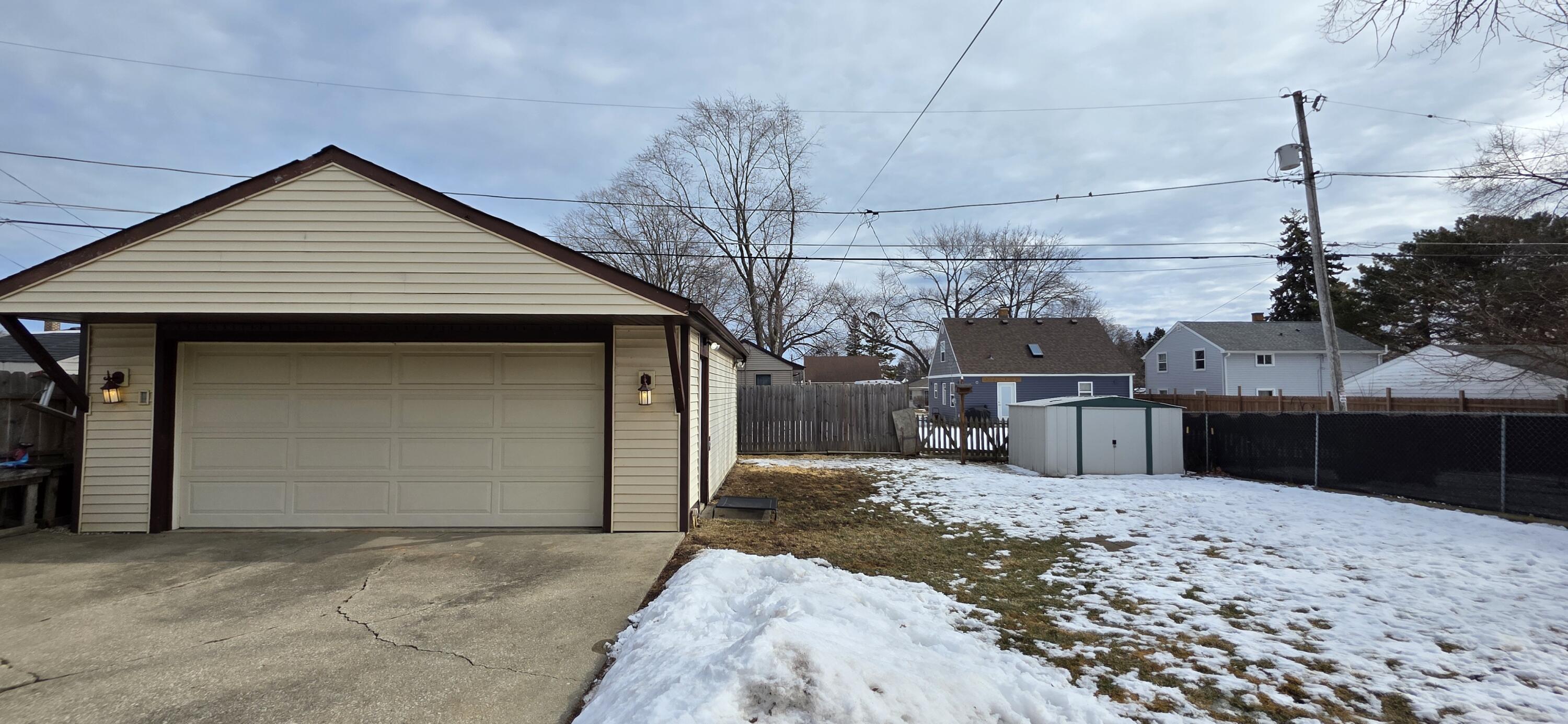 2611 Kearney Ave, Racine