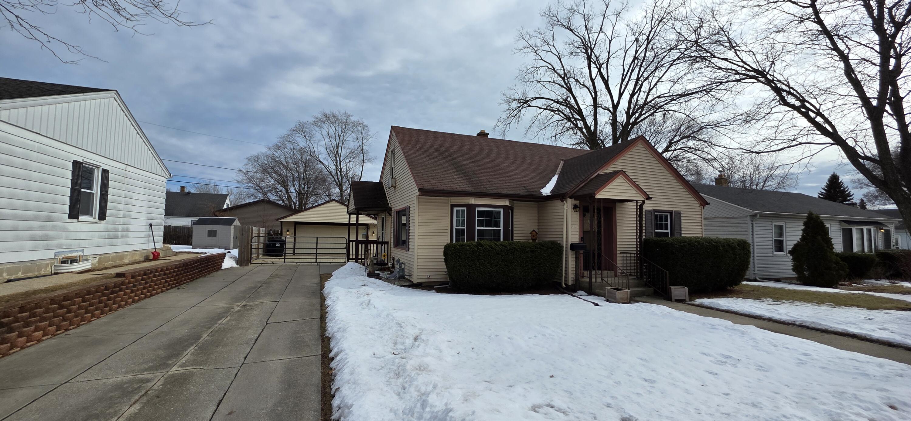 2611 Kearney Ave, Racine