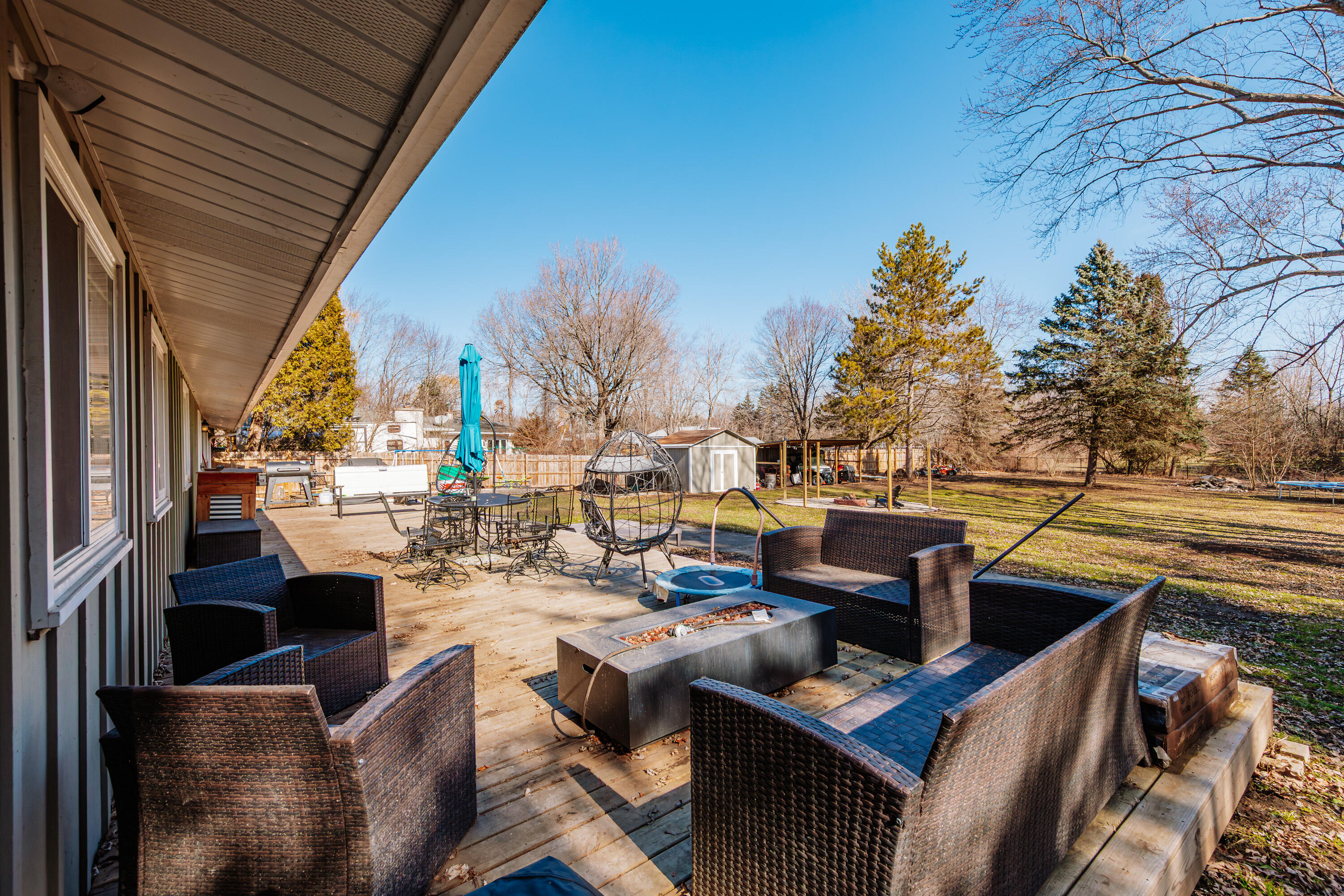 5725 Charles St, Caledonia