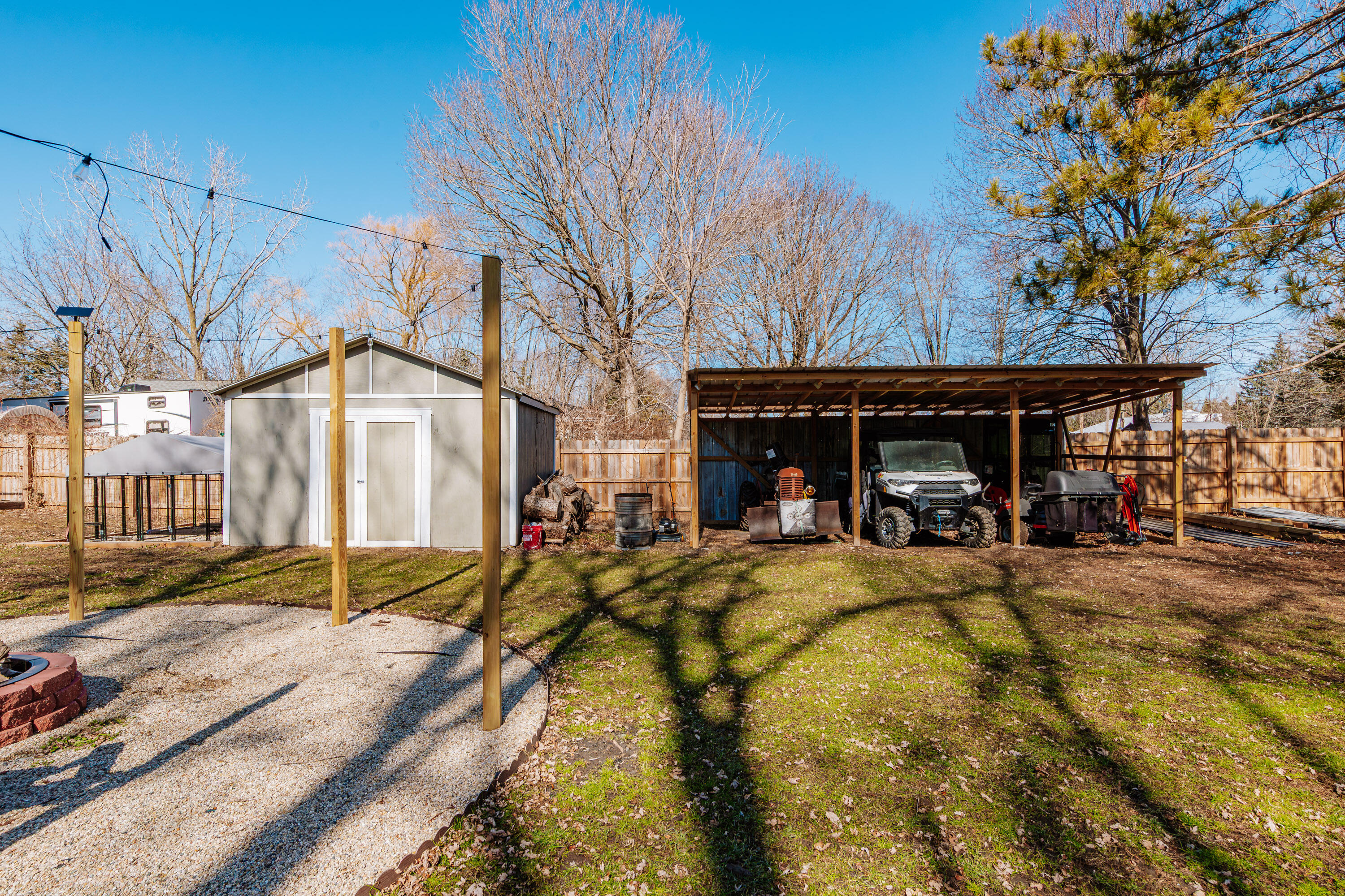 5725 Charles St, Caledonia