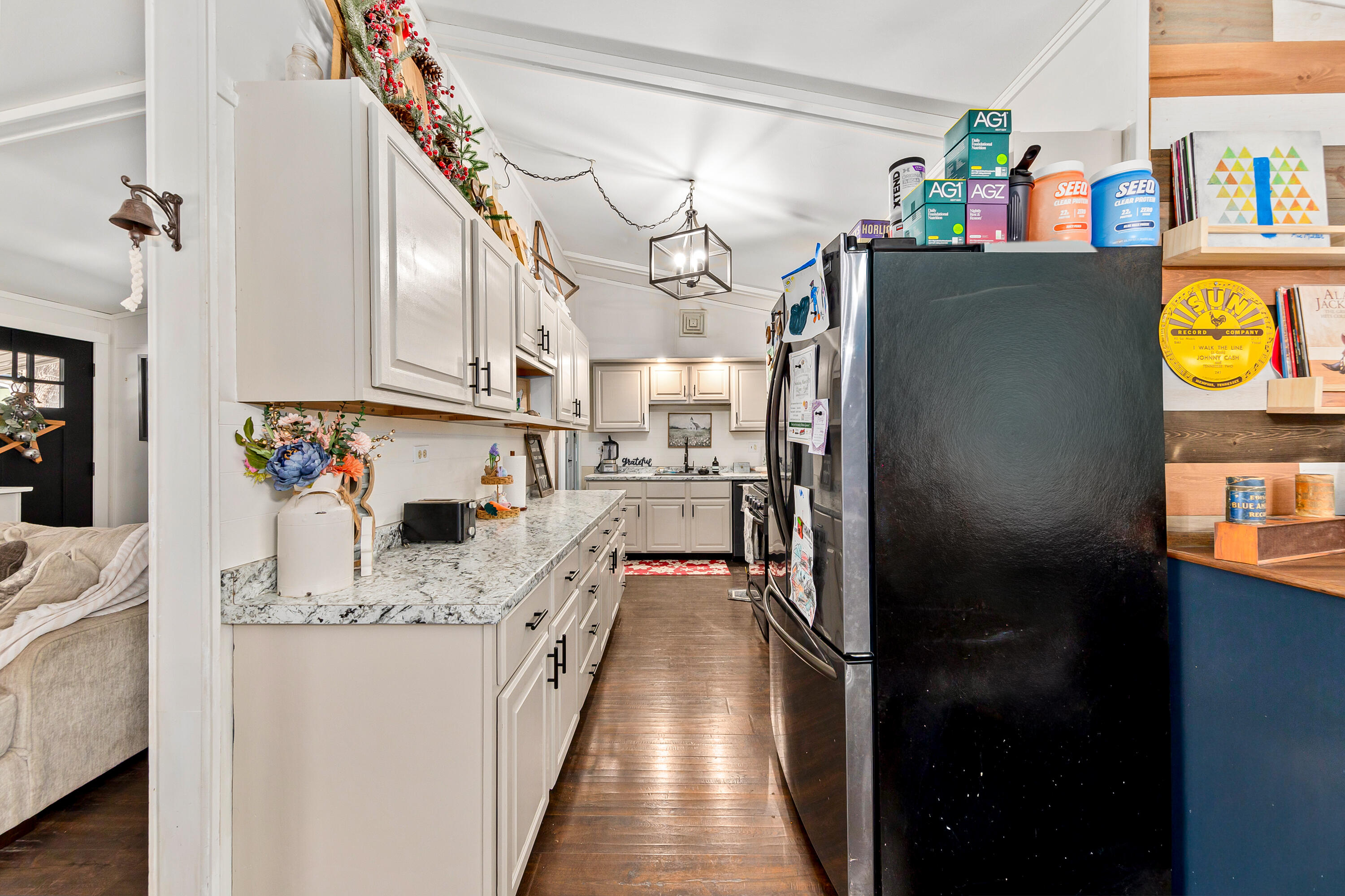 5725 Charles St, Caledonia