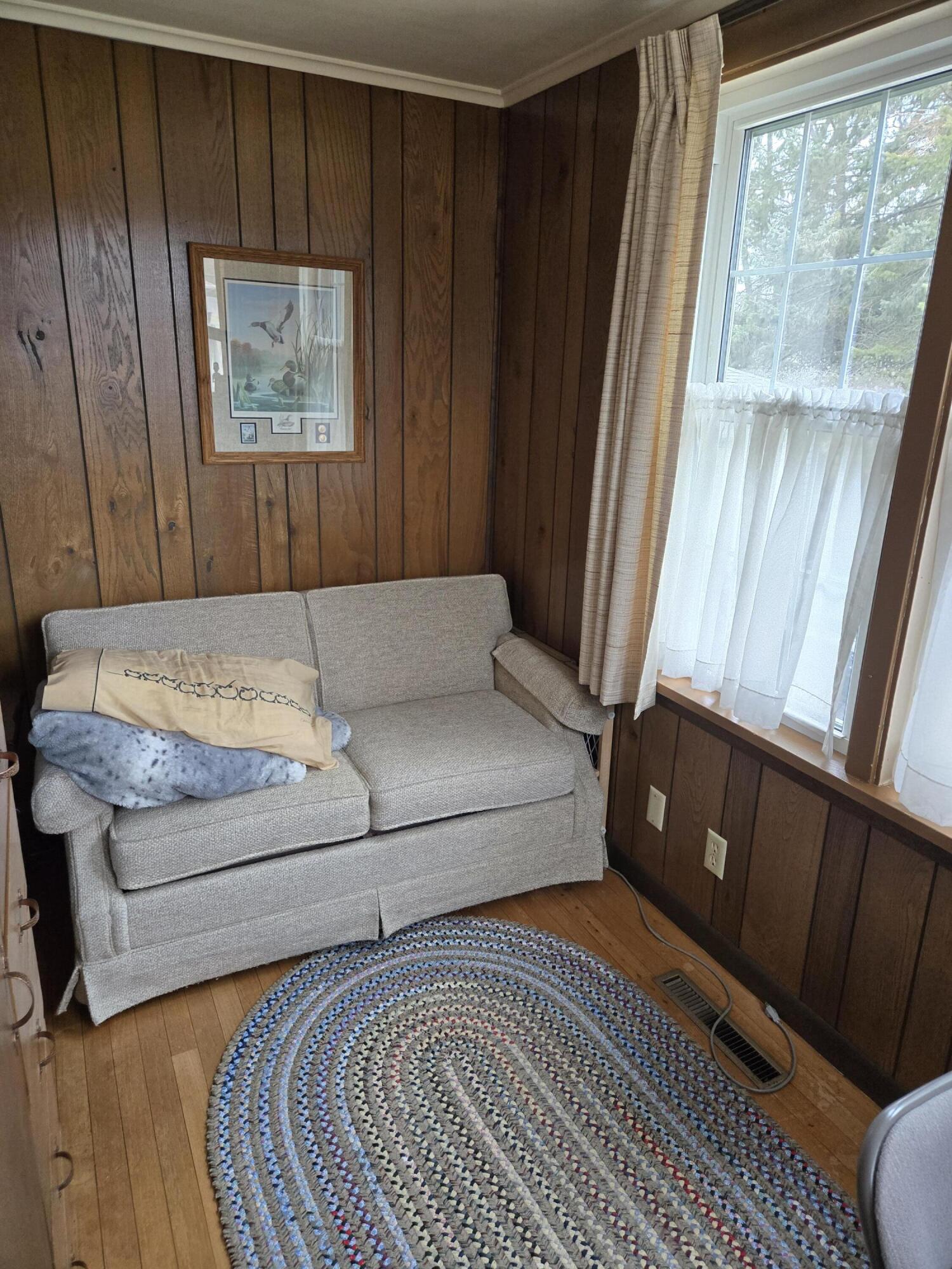 520 4 Mile Rd, Caledonia