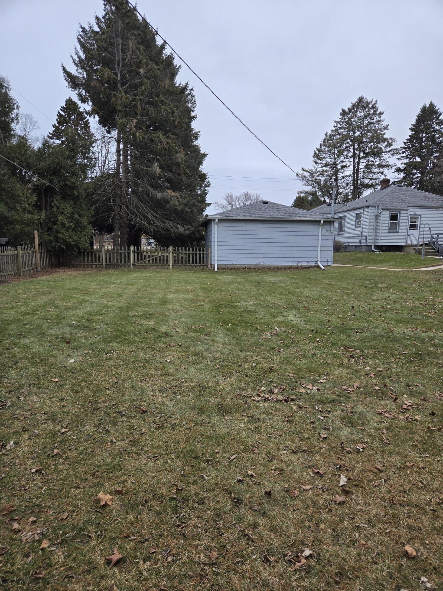 520 4 Mile Rd, Caledonia