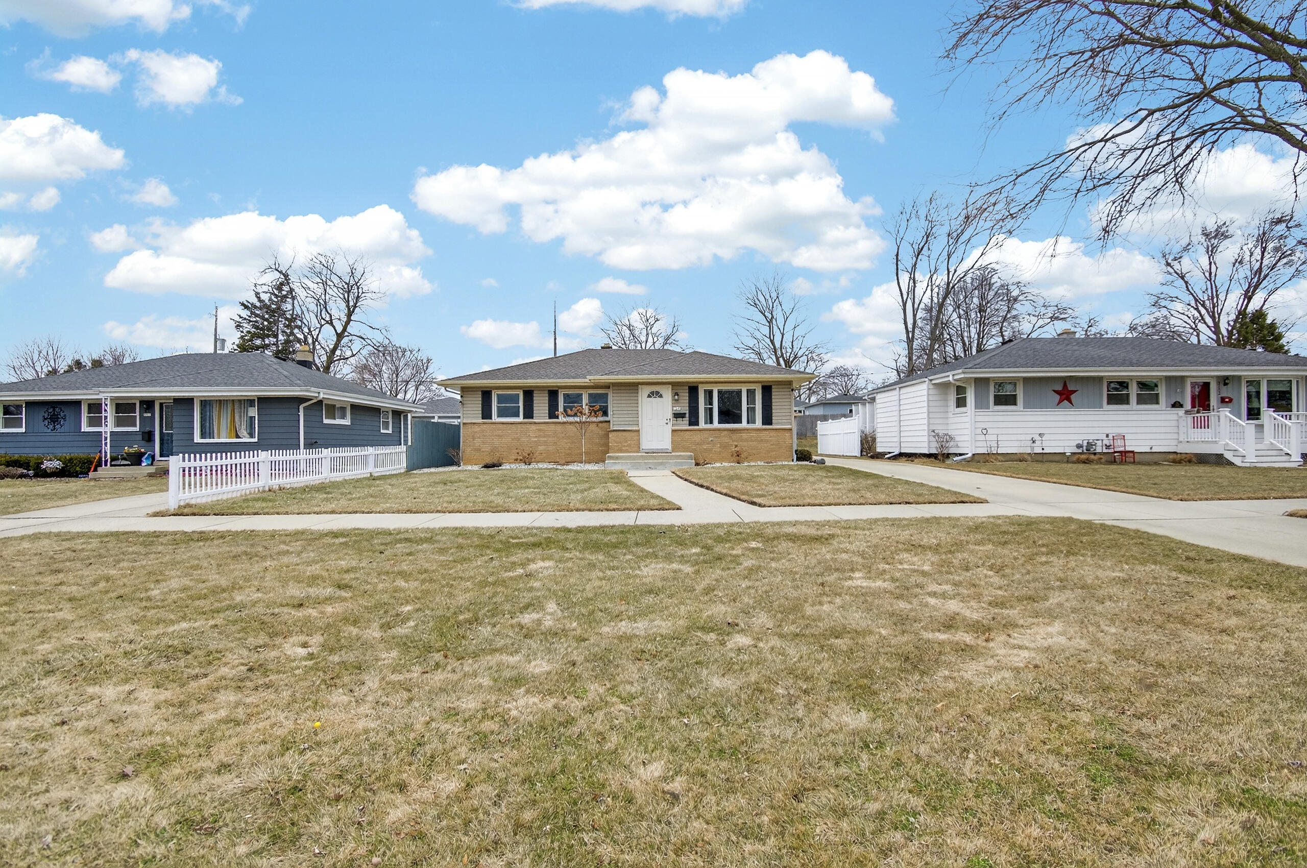 3138 Barbara Dr, Racine