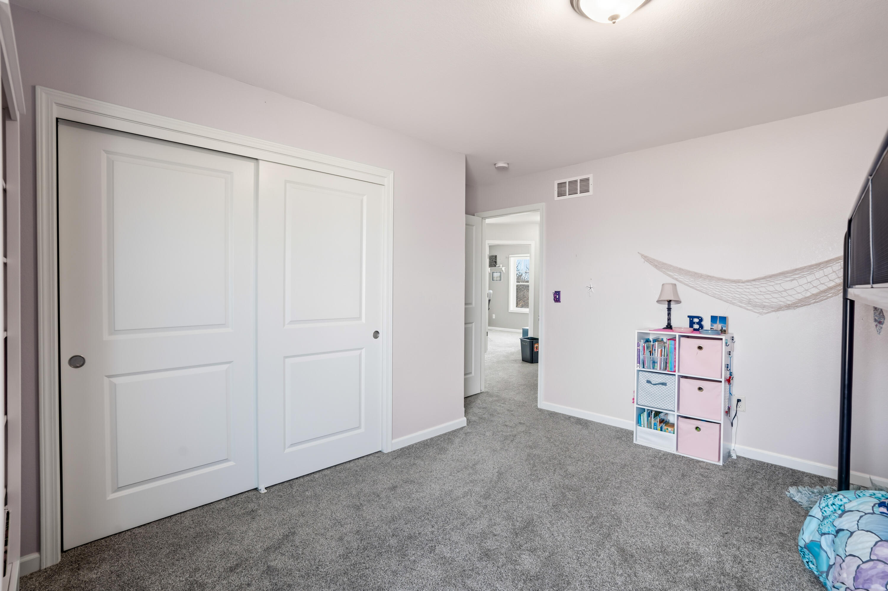 12940 79th Pl, Bristol