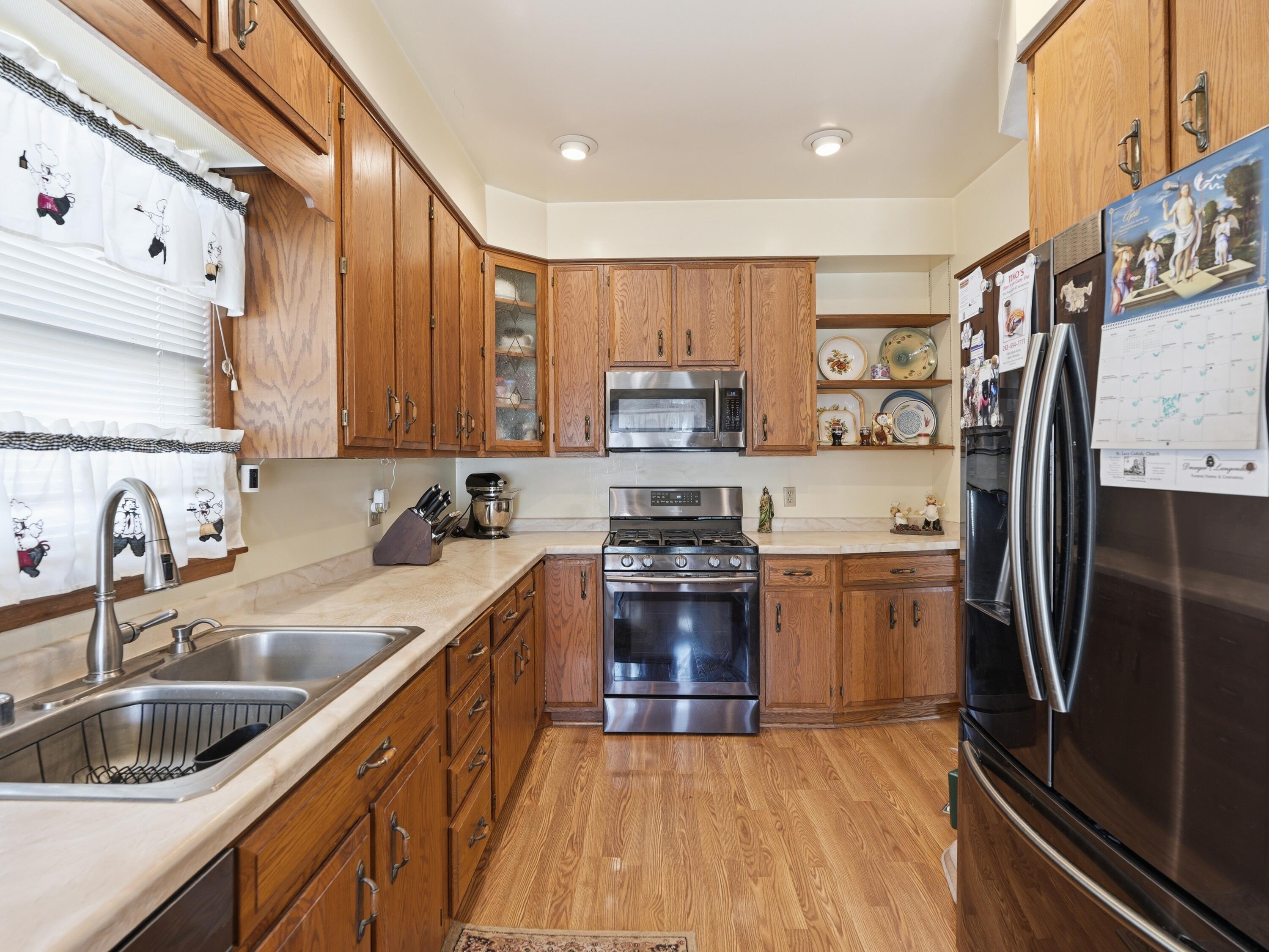 1504 Deane Blvd, Racine