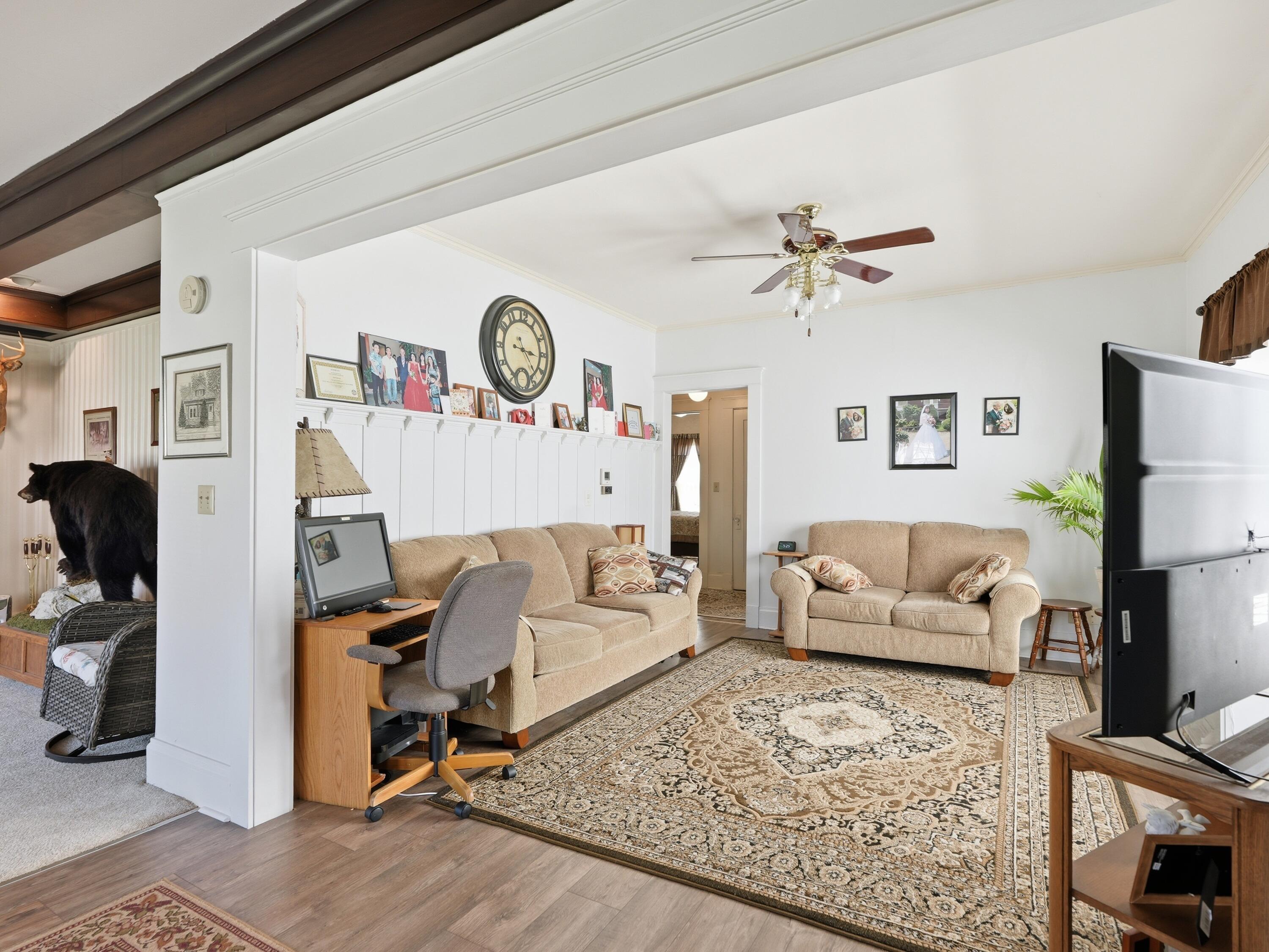 1504 Deane Blvd, Racine