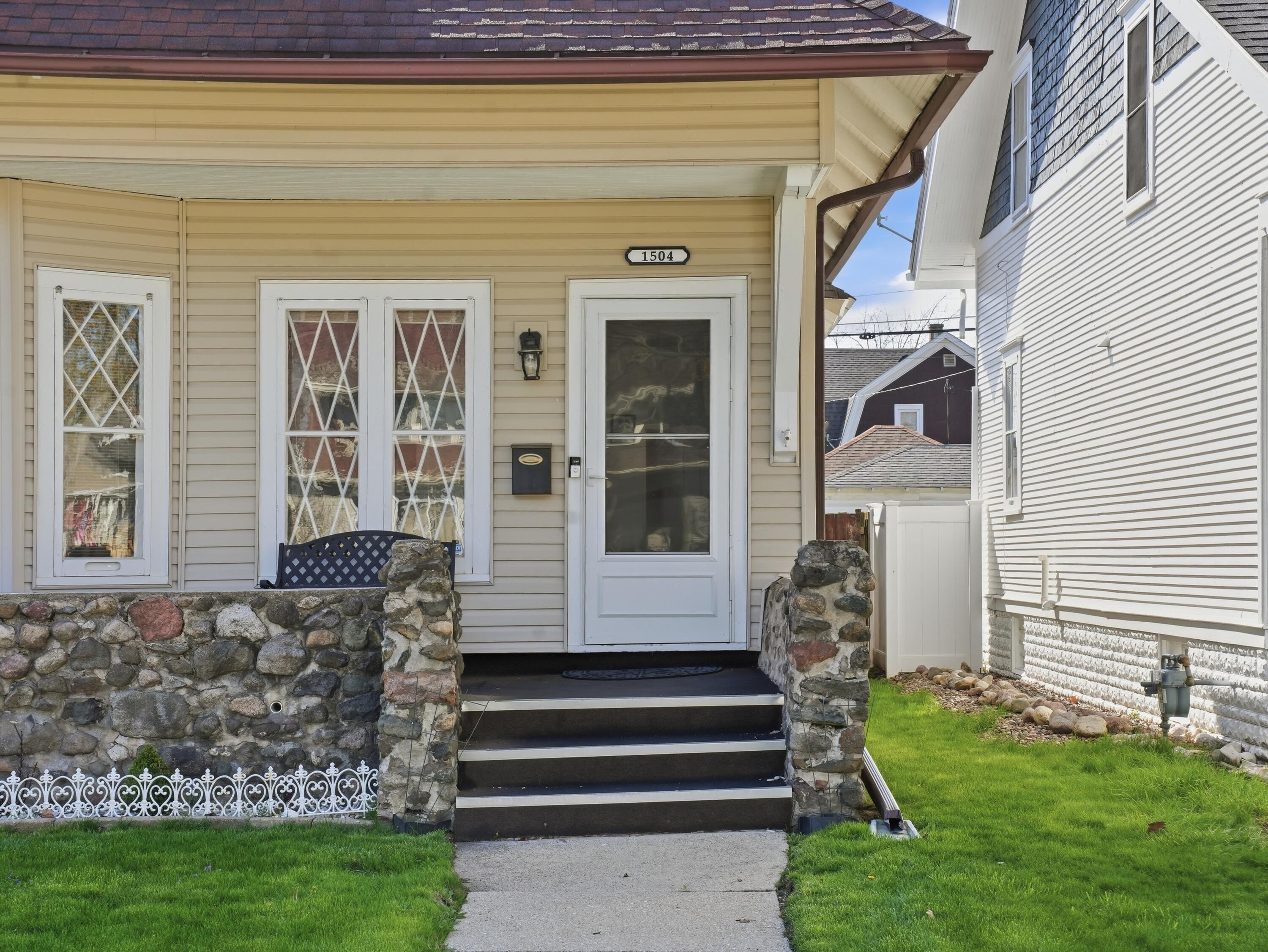 1504 Deane Blvd, Racine