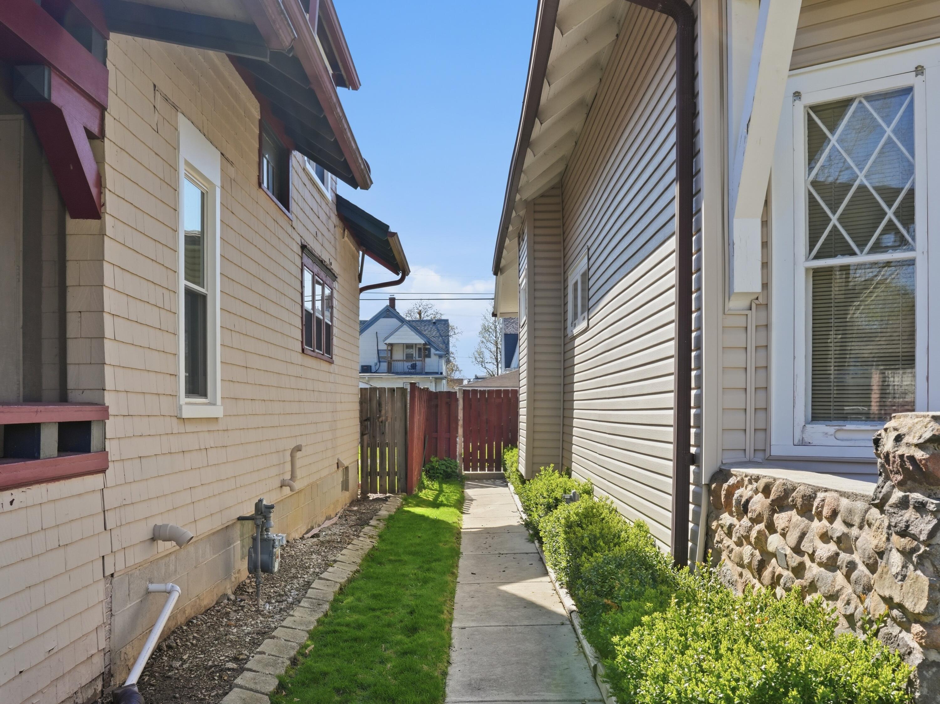 1504 Deane Blvd, Racine