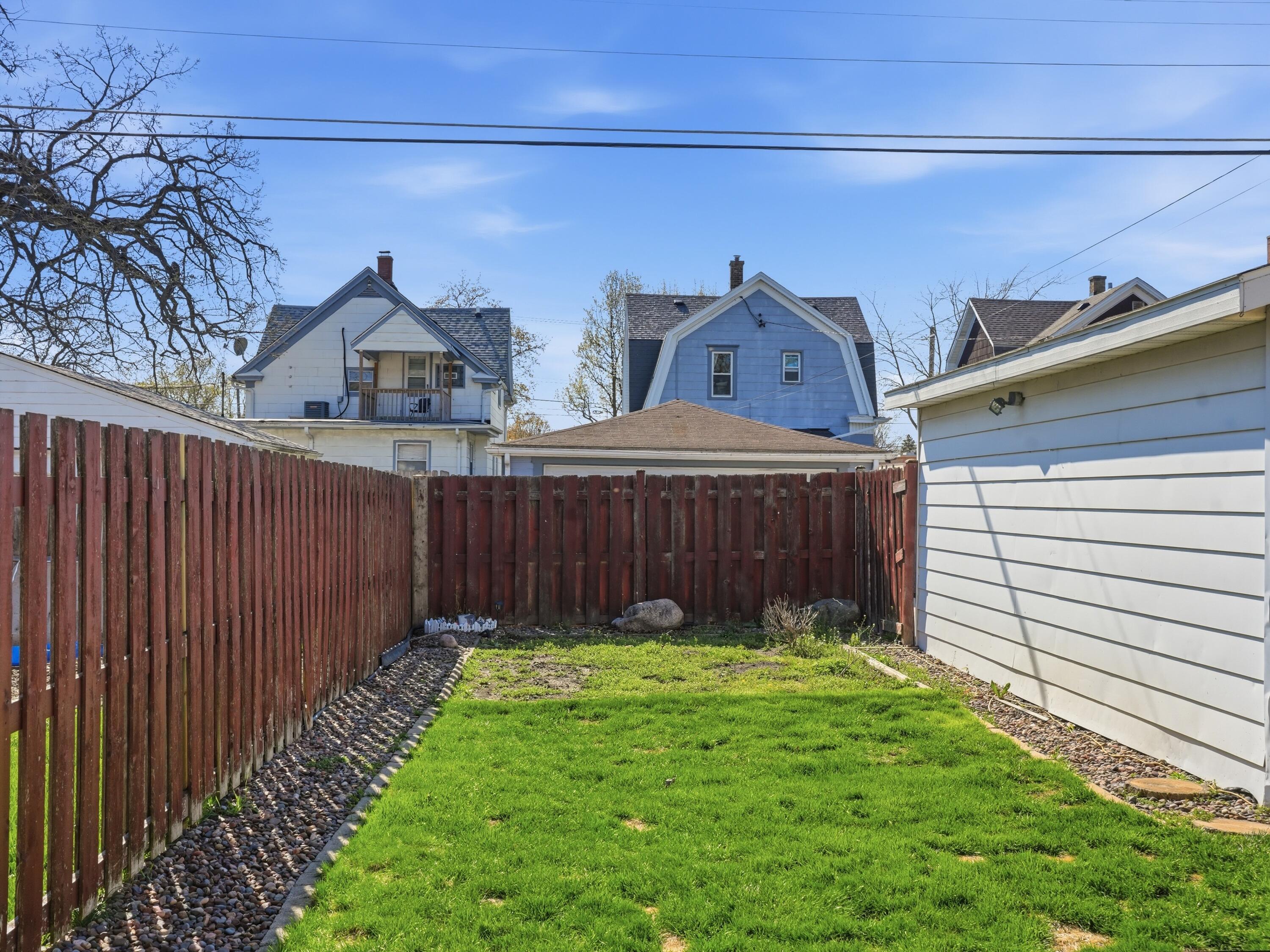 1504 Deane Blvd, Racine