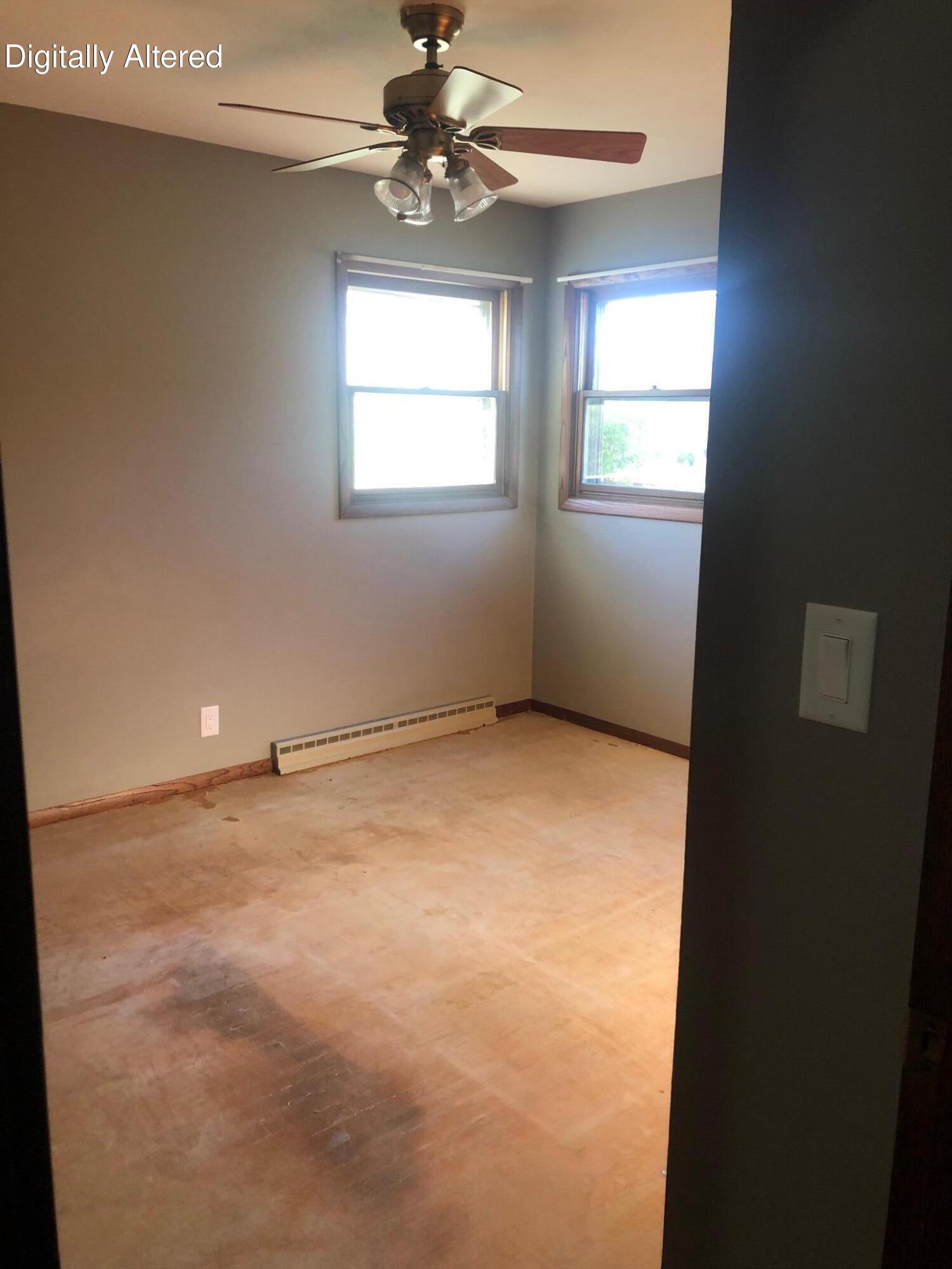 1628 Echo Ln, Racine