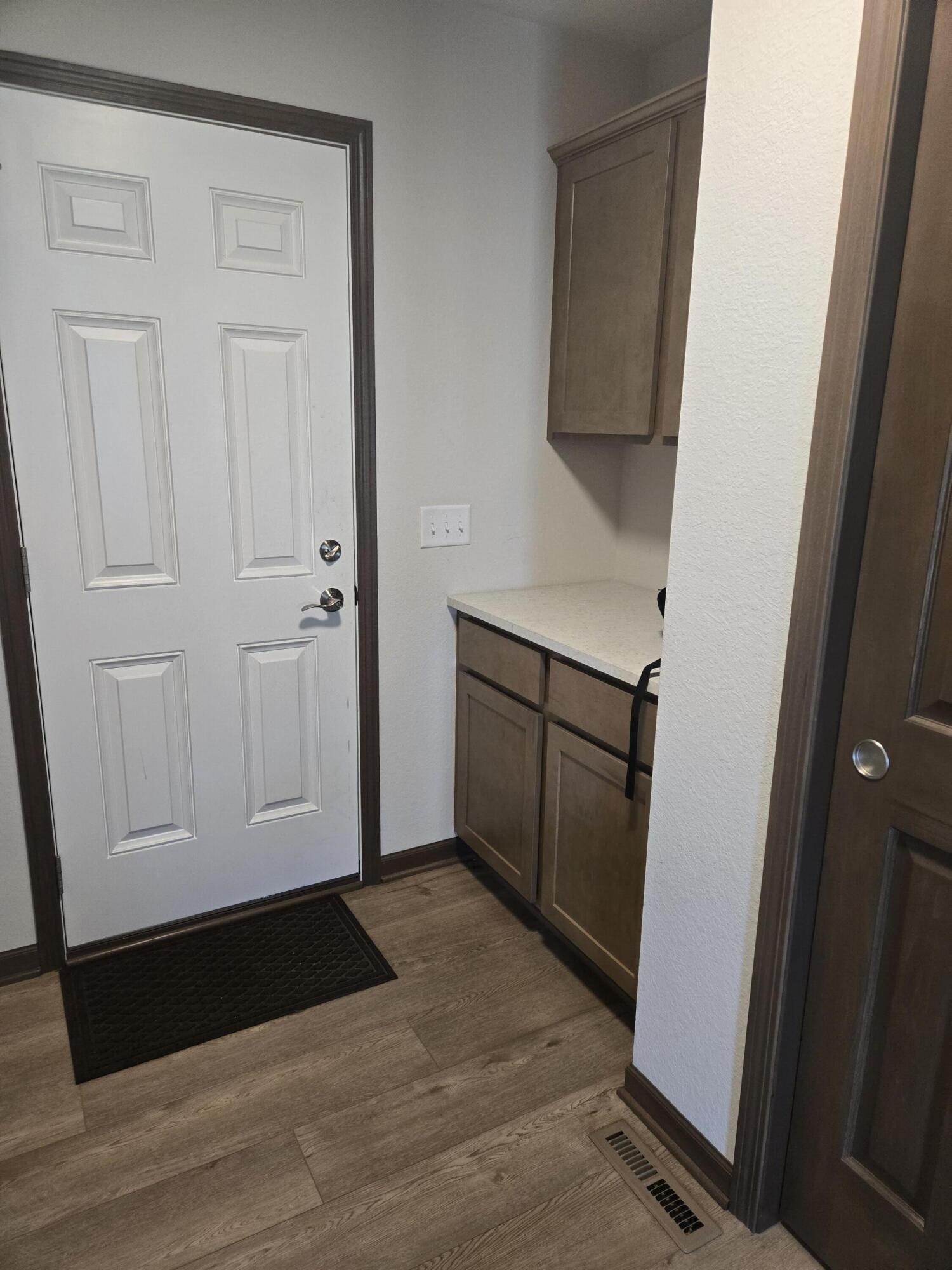 5229 Briarwood Cir