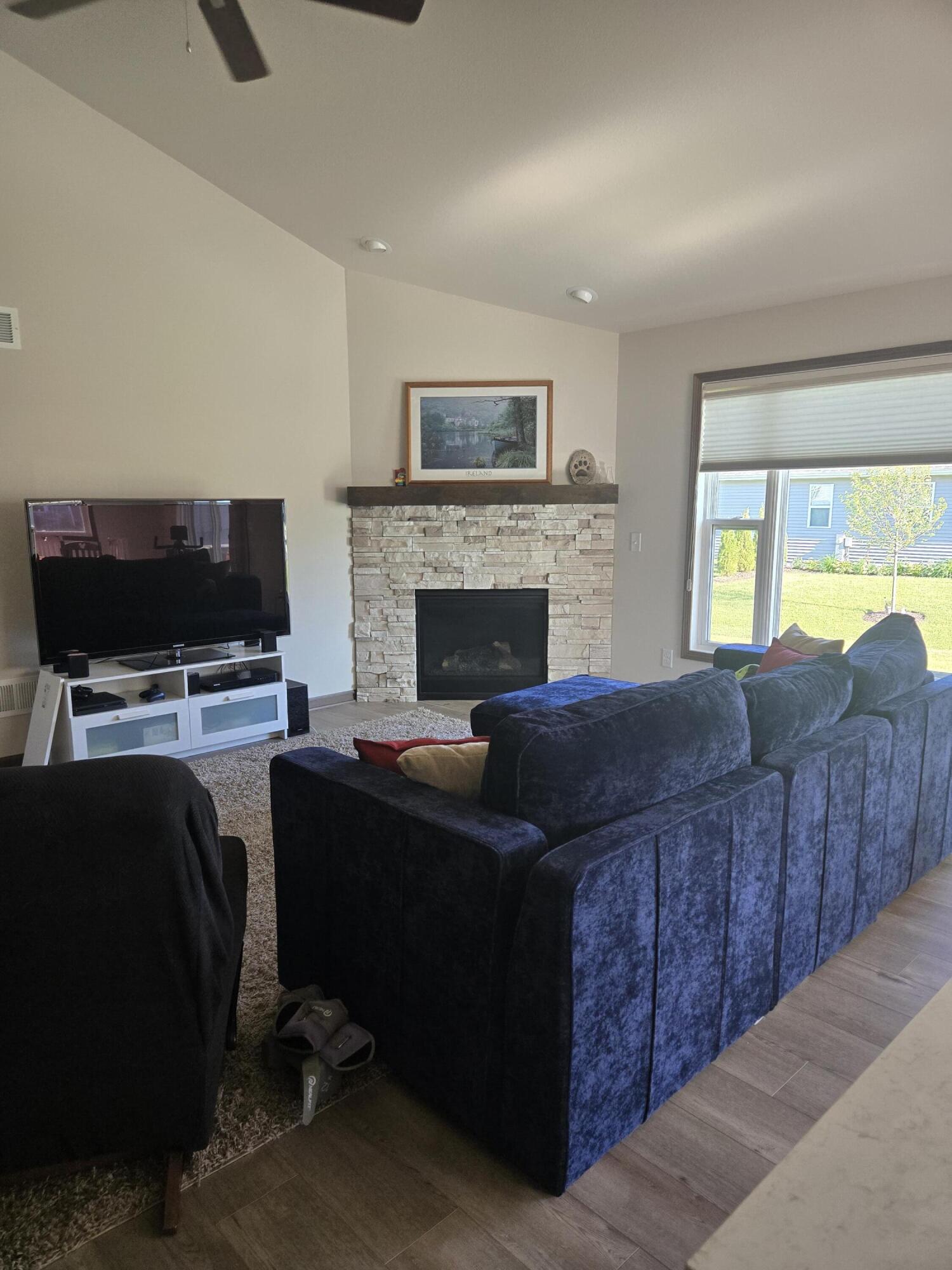 5229 Briarwood Cir