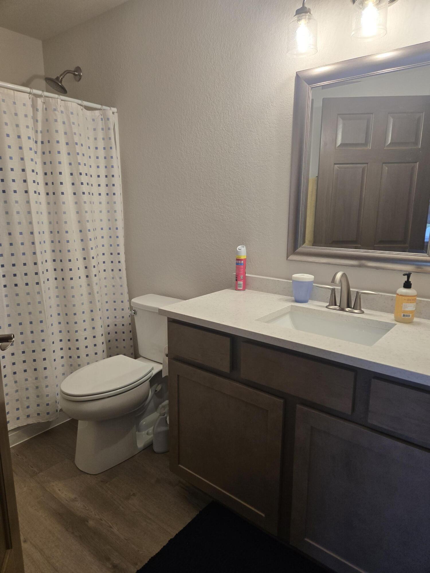 5229 Briarwood Cir