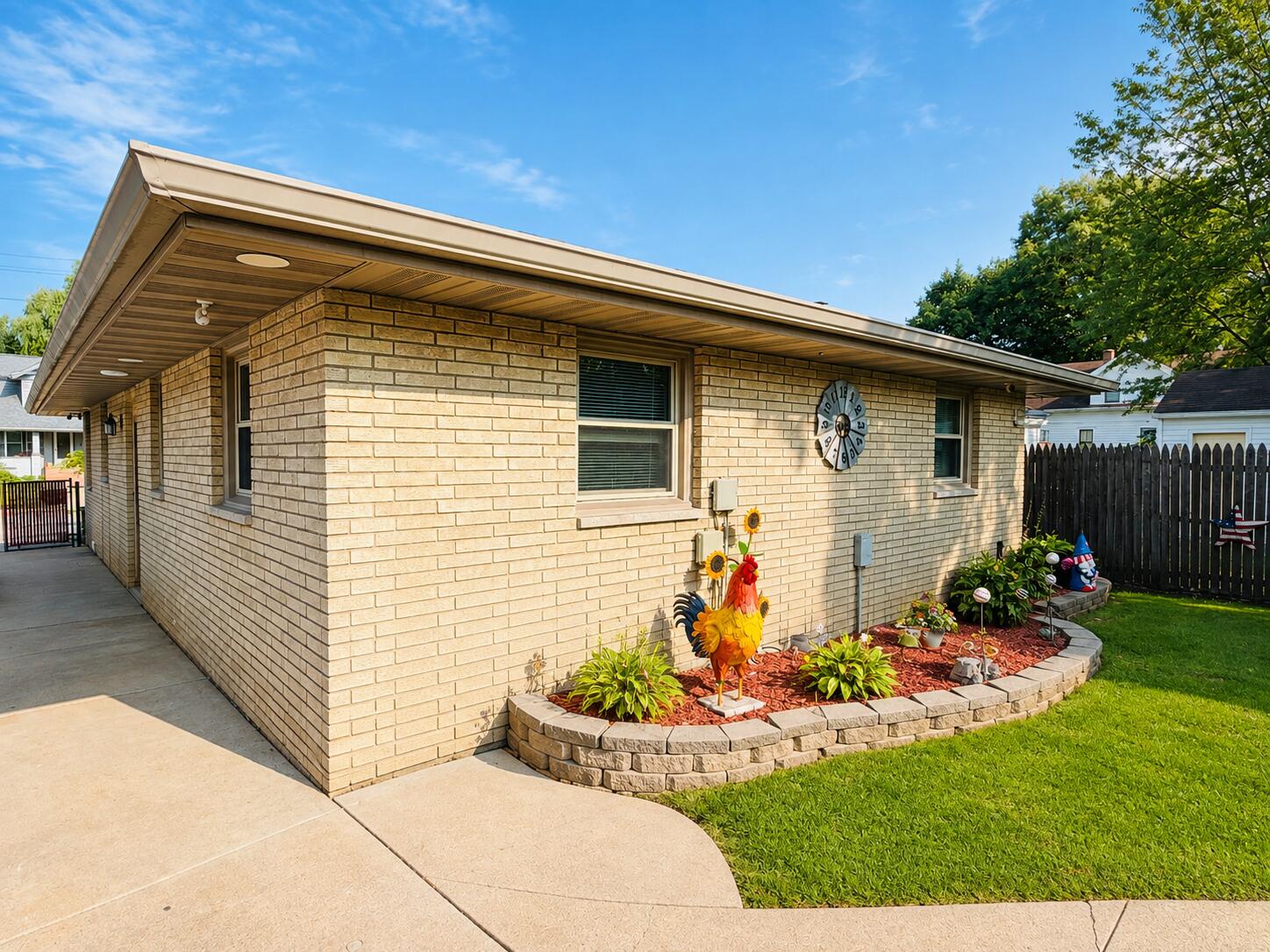418 Blaine Ave