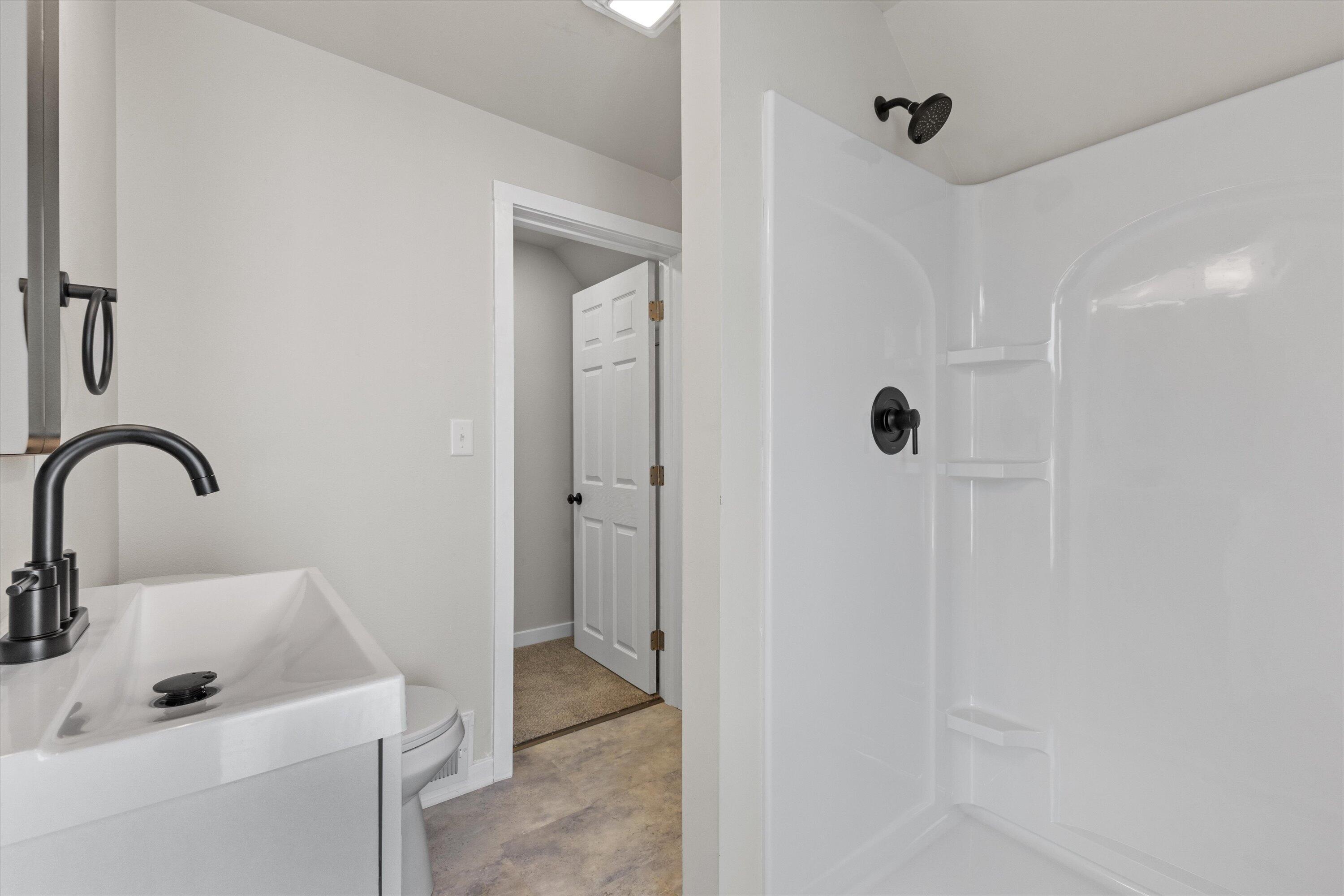 1614 Quincy Ave