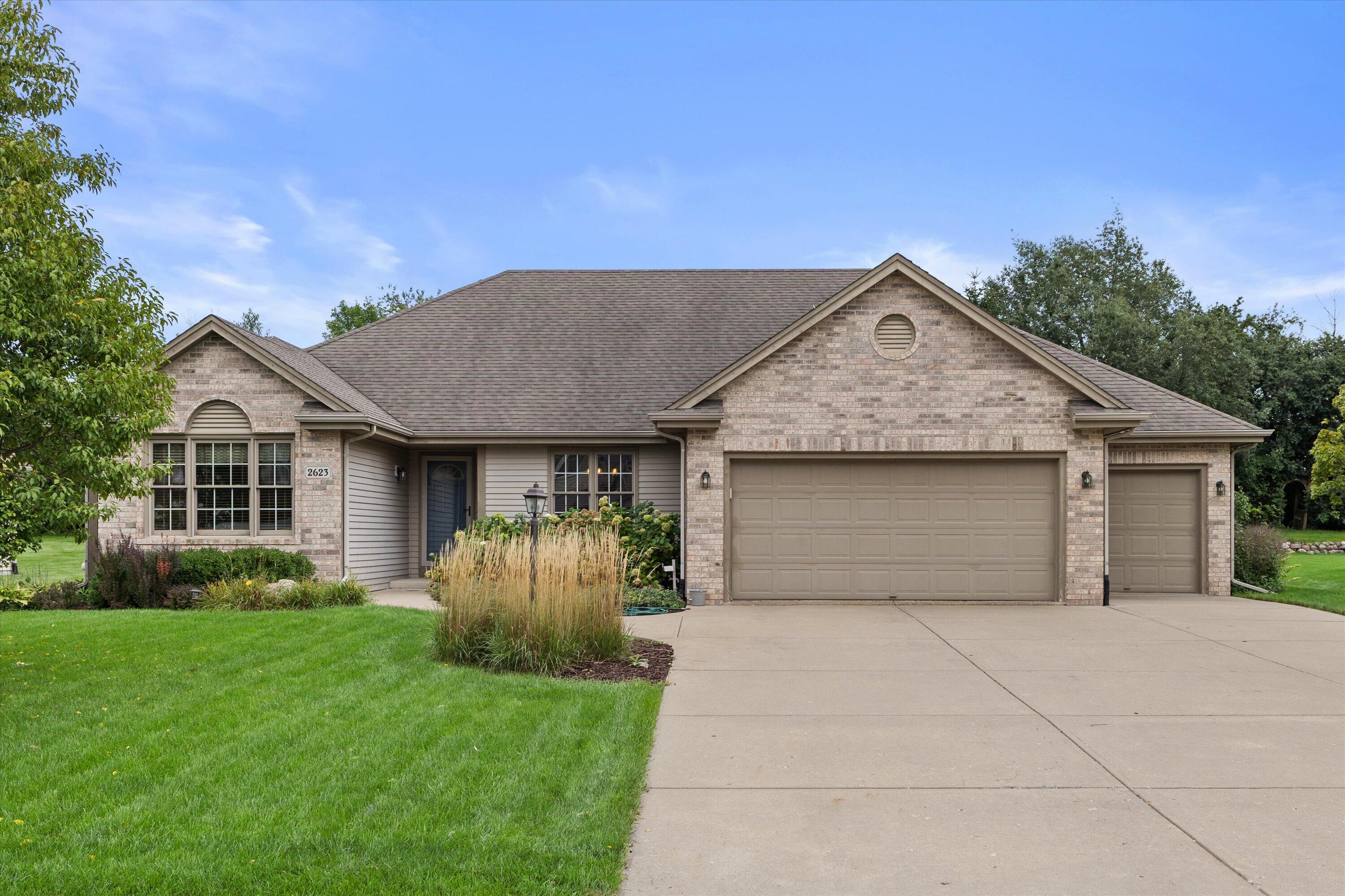 2623 Penbrook Dr
