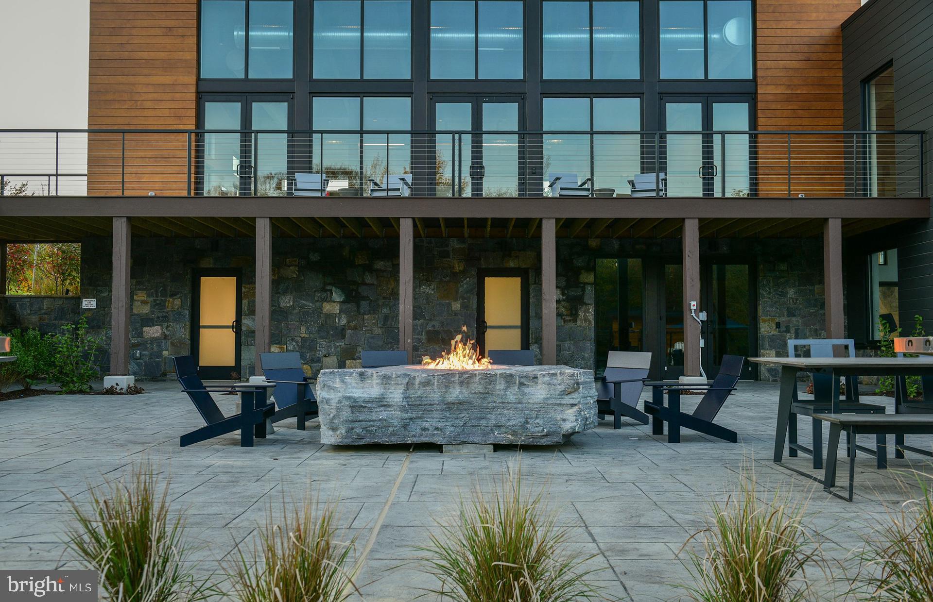 307 Backwater Way