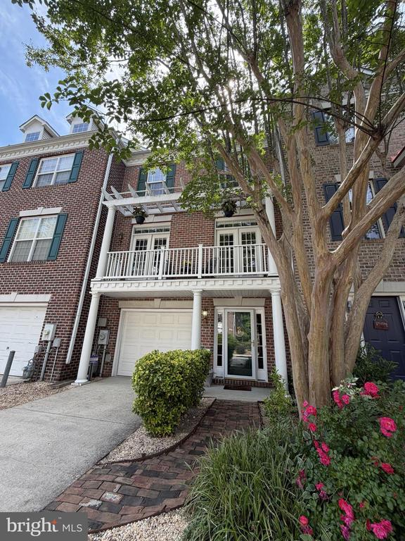 521 WOOD DUCK LANE