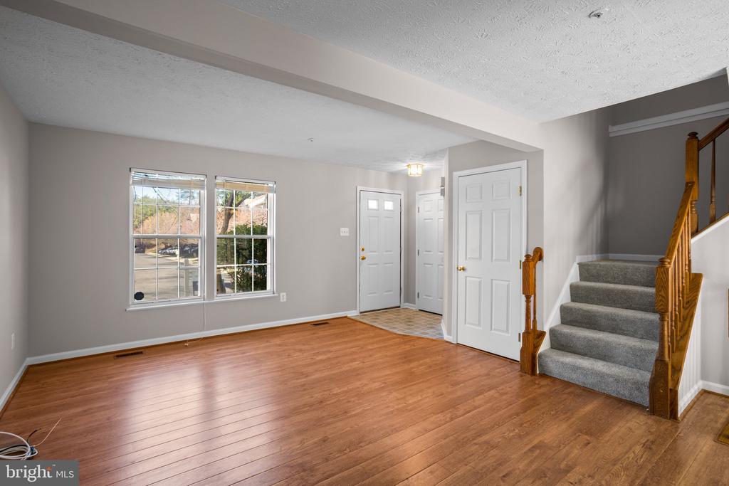 6649 Cambria Ter
