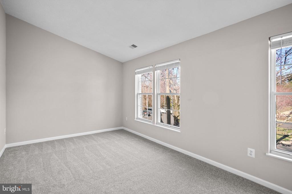 6649 Cambria Ter