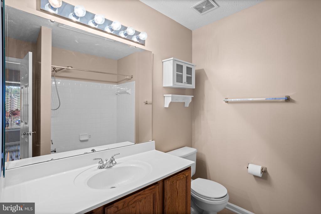 6649 Cambria Ter