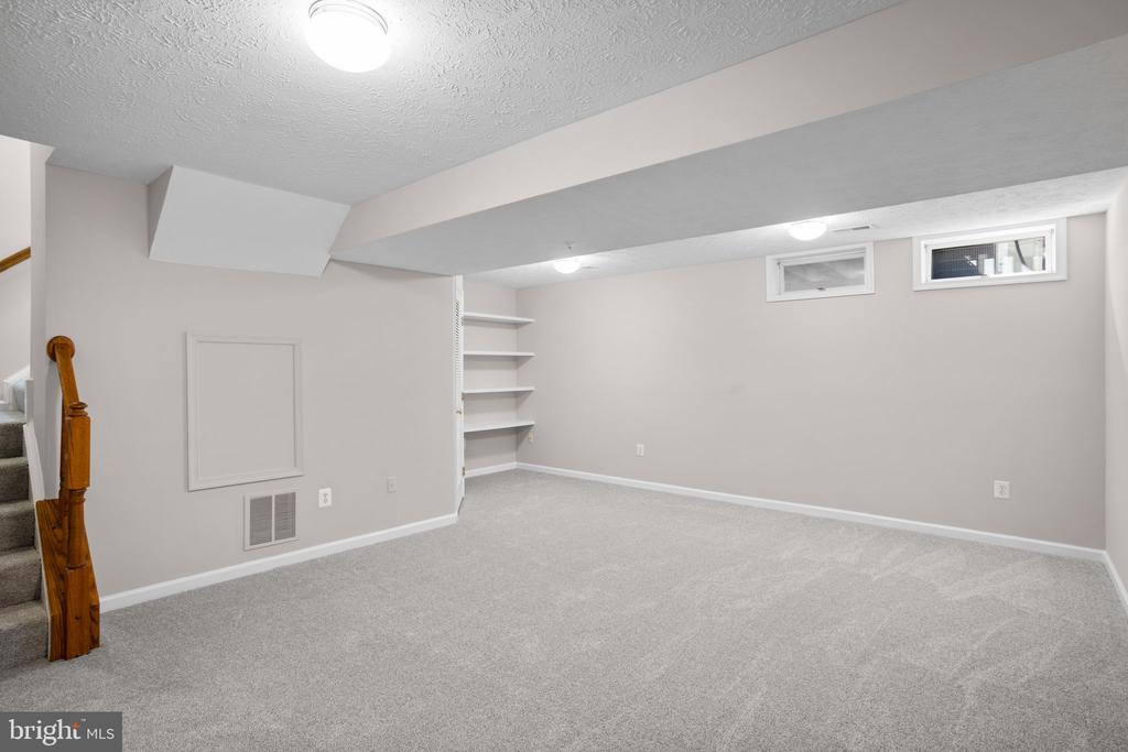 6649 Cambria Ter