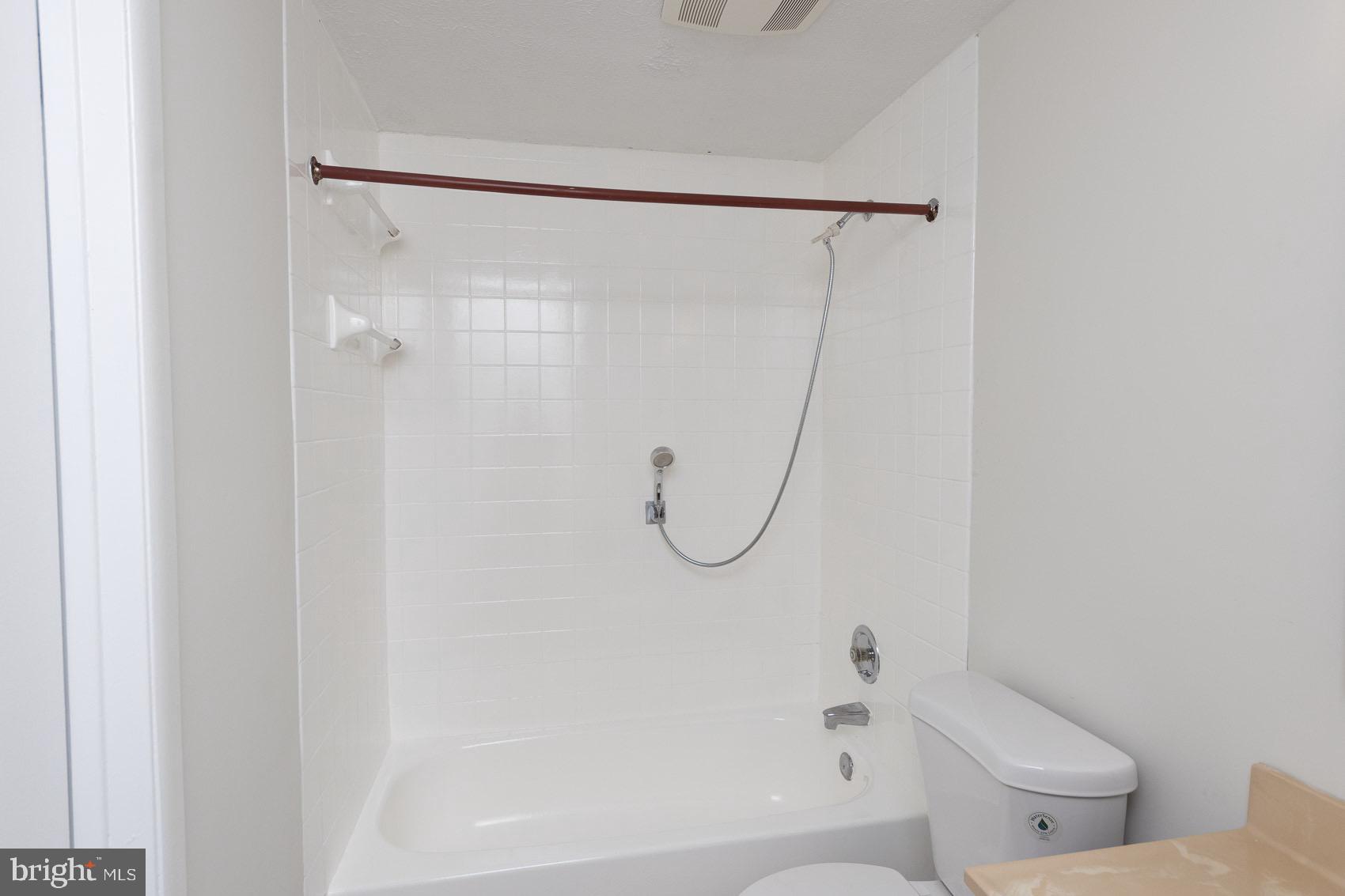 6321 SUMMERCREST DRIVE