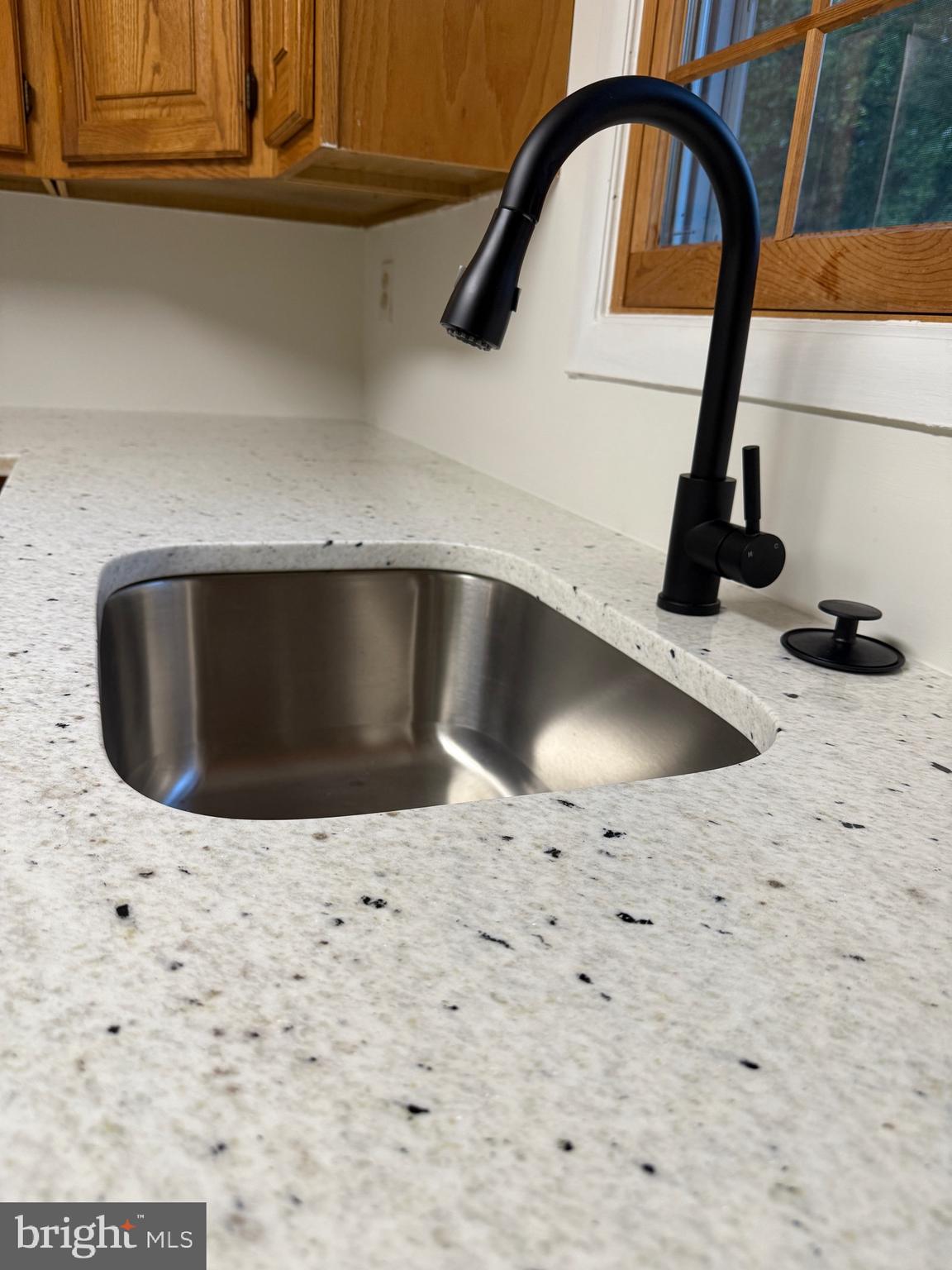 6321 SUMMERCREST DRIVE