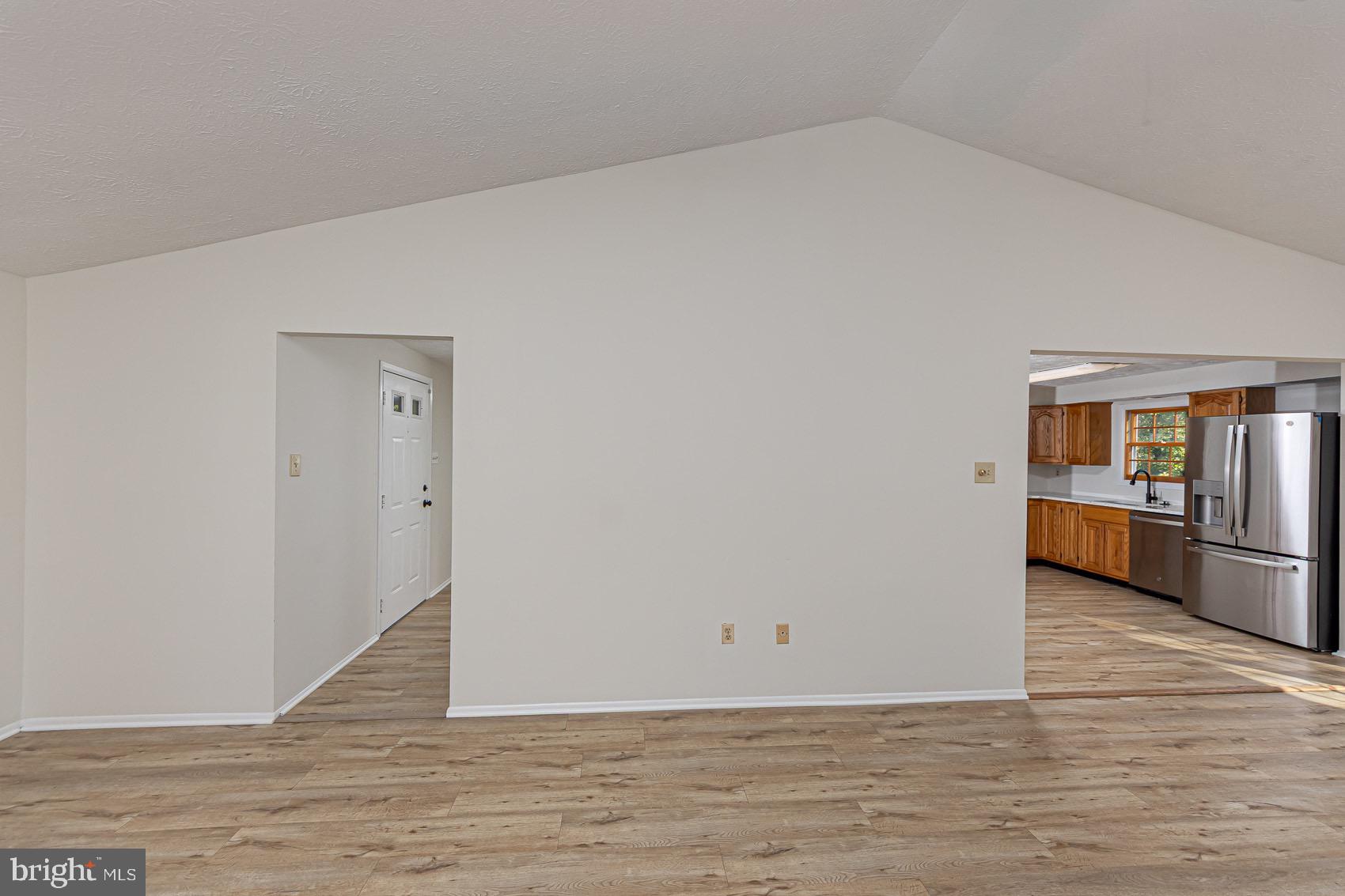 6321 SUMMERCREST DRIVE