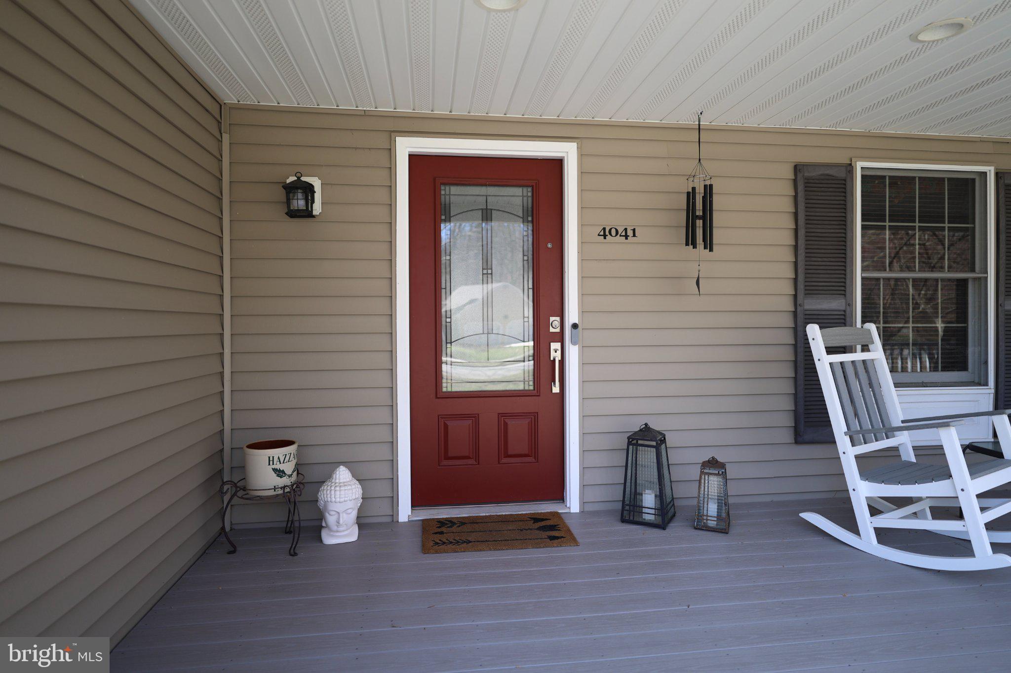 4041 FRAGILE SAIL WAY