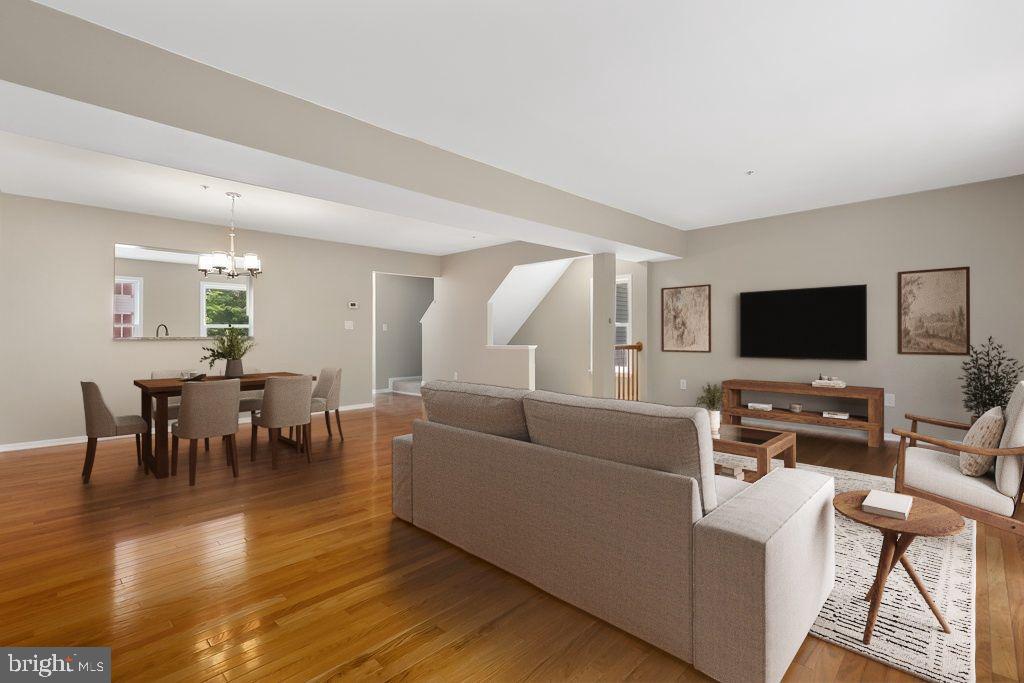 3742 COLLEGE AVENUE Unit: E1