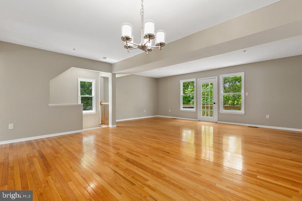 3742 COLLEGE AVENUE Unit: E1
